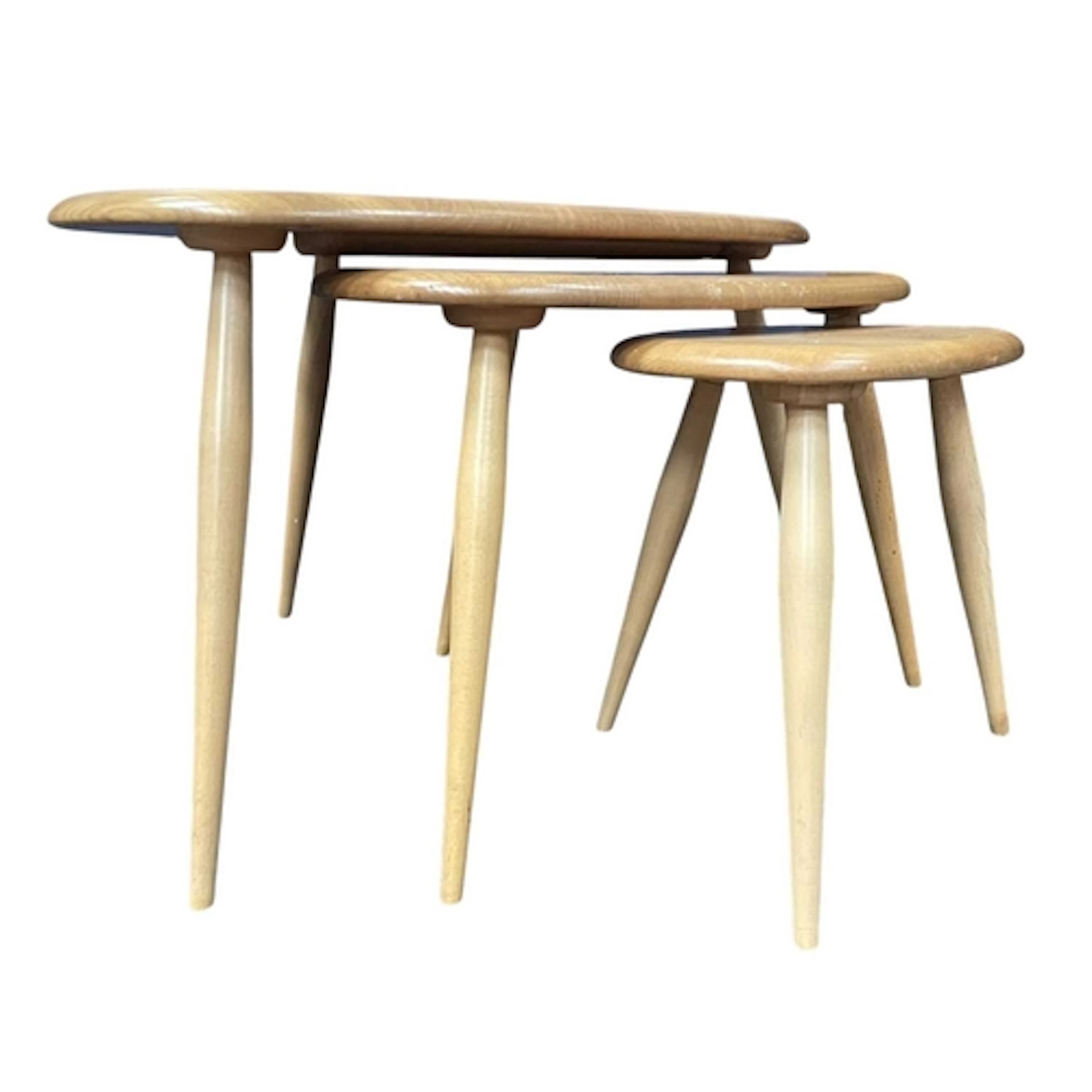 Lucian Ercolani for Ercol - Model 354 'Pebble' - a retro mid...