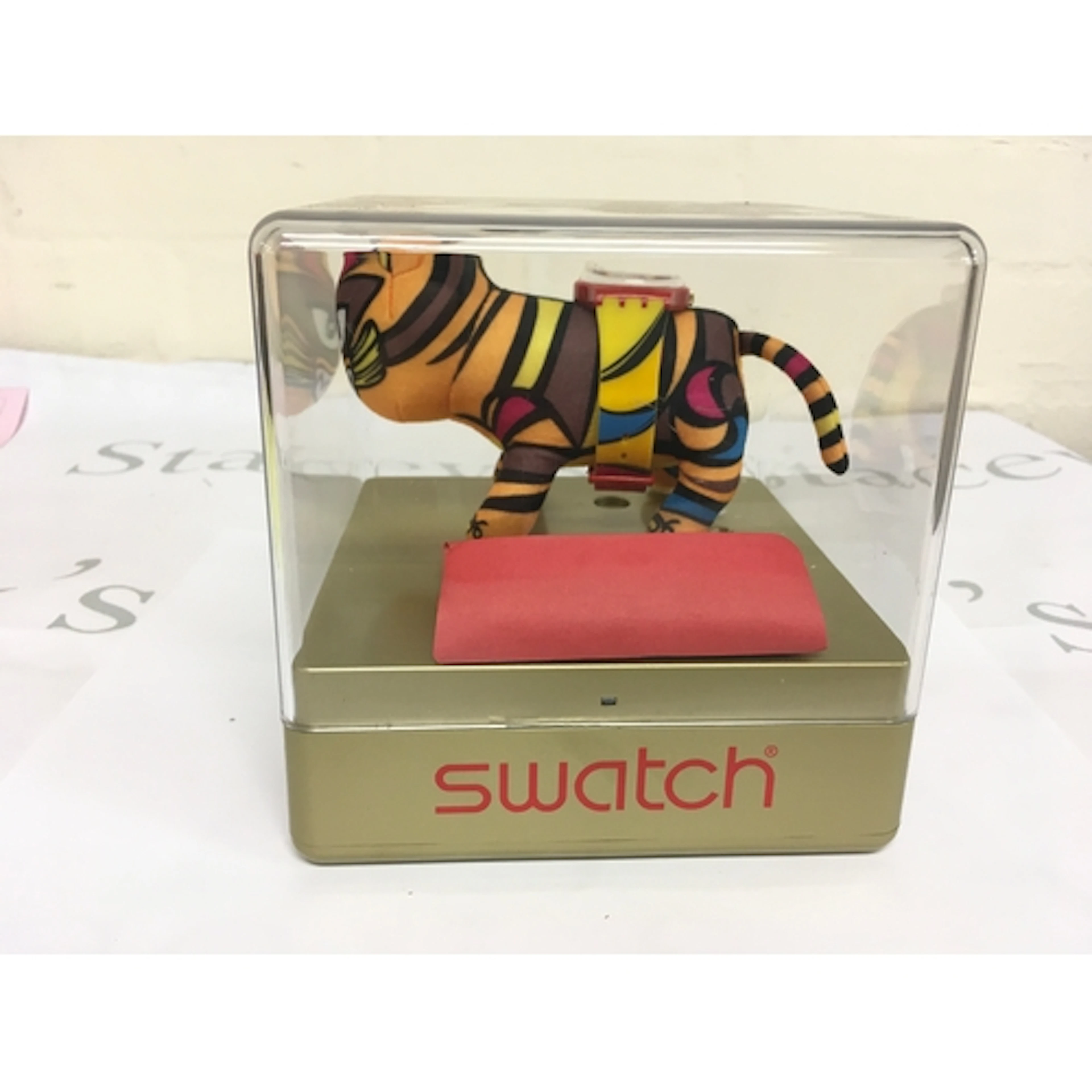 2010 Swatch Chinese New Year Special "Year of the Tiger" (Th...