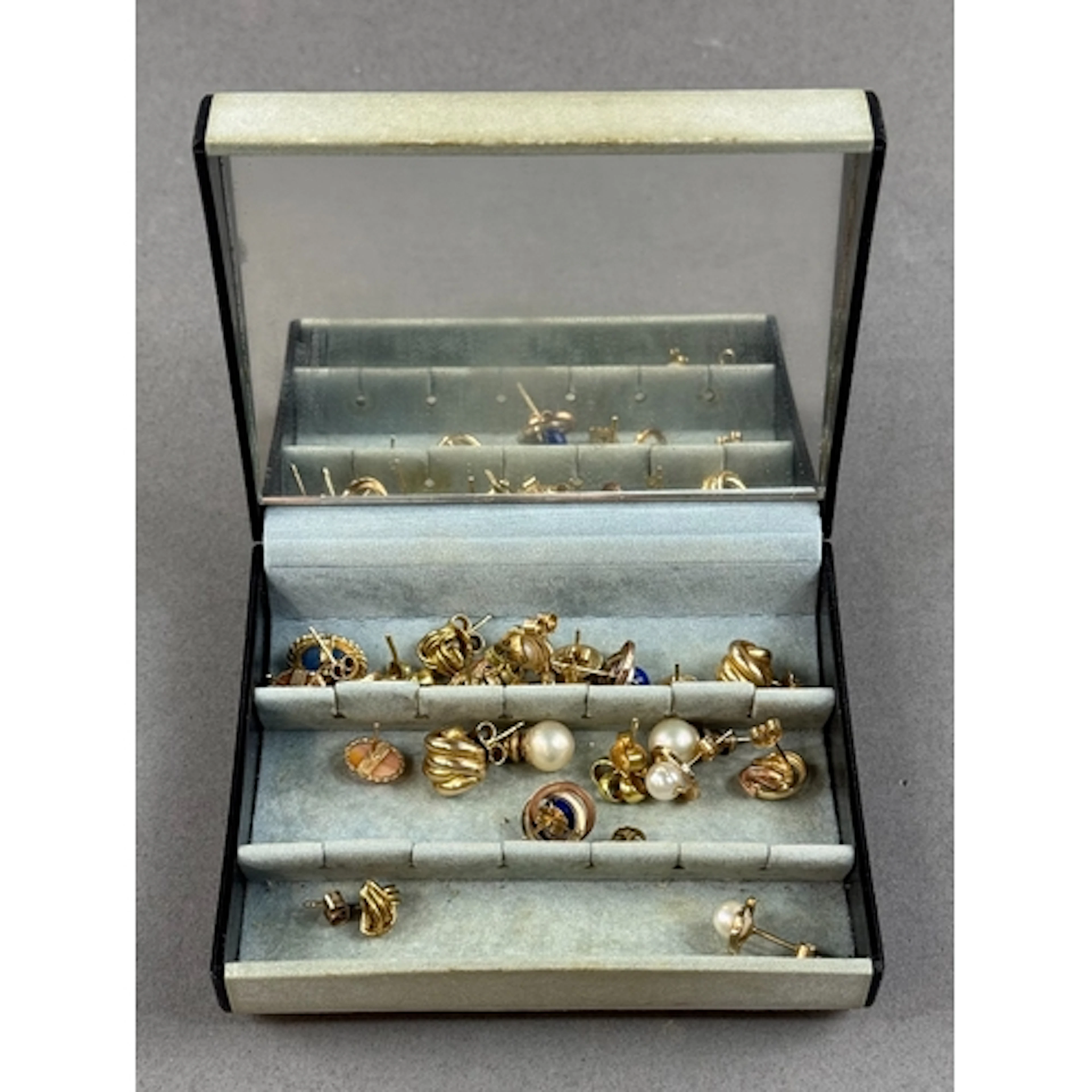 Jewellery- Quantity of 9ct gold and yellow metal mounted pai...