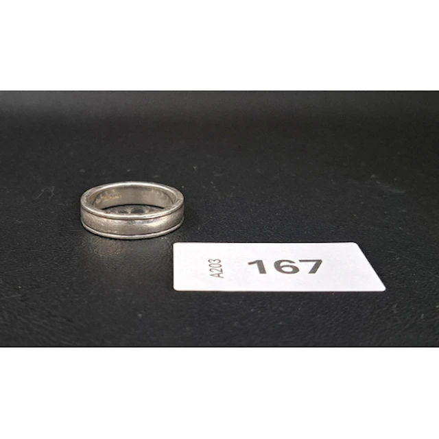 THOMAS SABO SILVER RING size T and approximately 7.2 grams