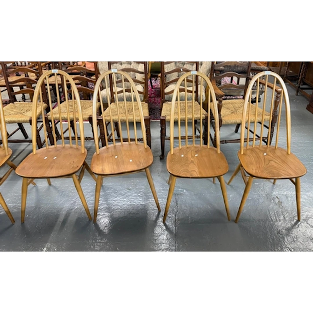 Set or Ercol elm and beech 'Quaker' design hoop backed dinin...