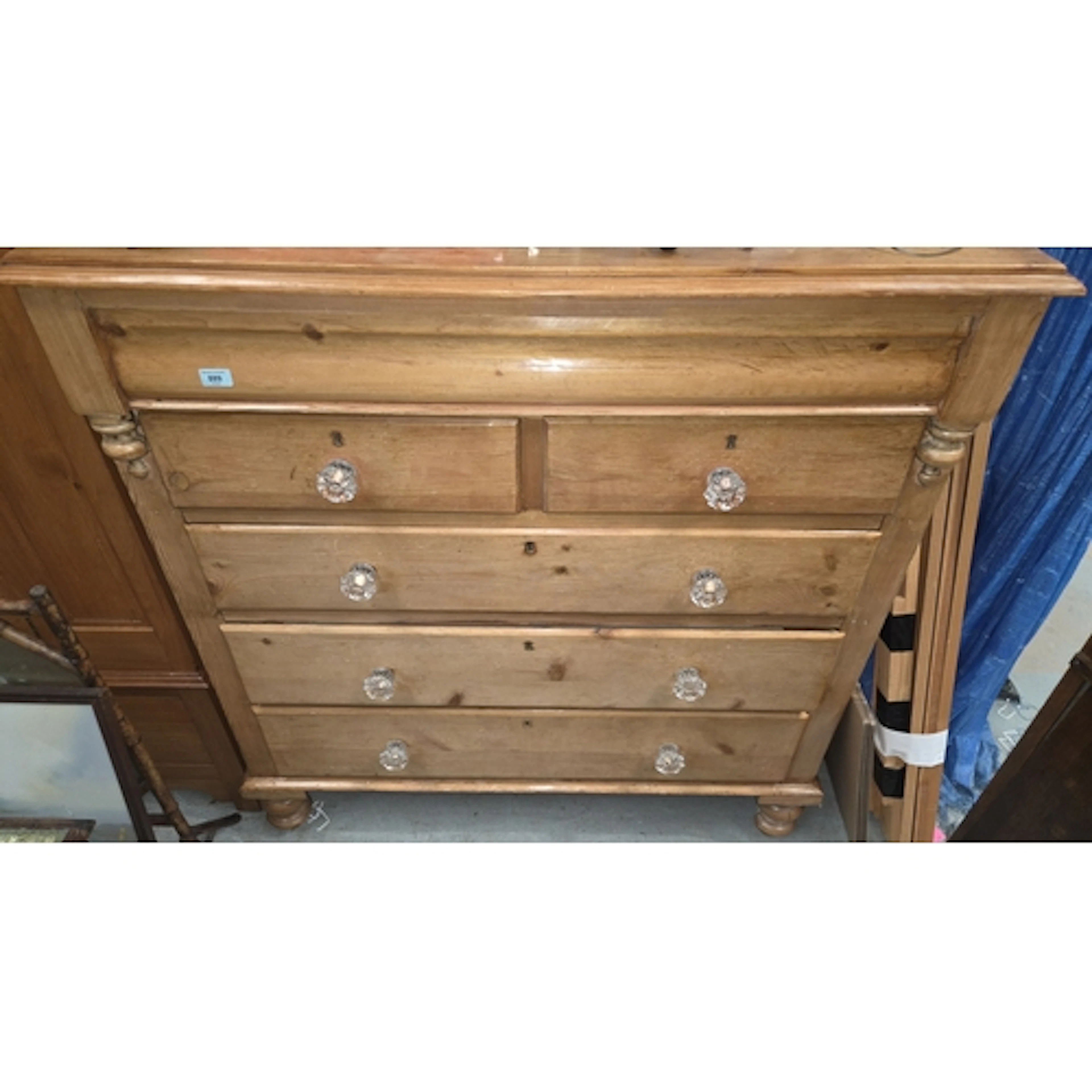 An early 19th century pine chest of drawers, 121 cm width x ...