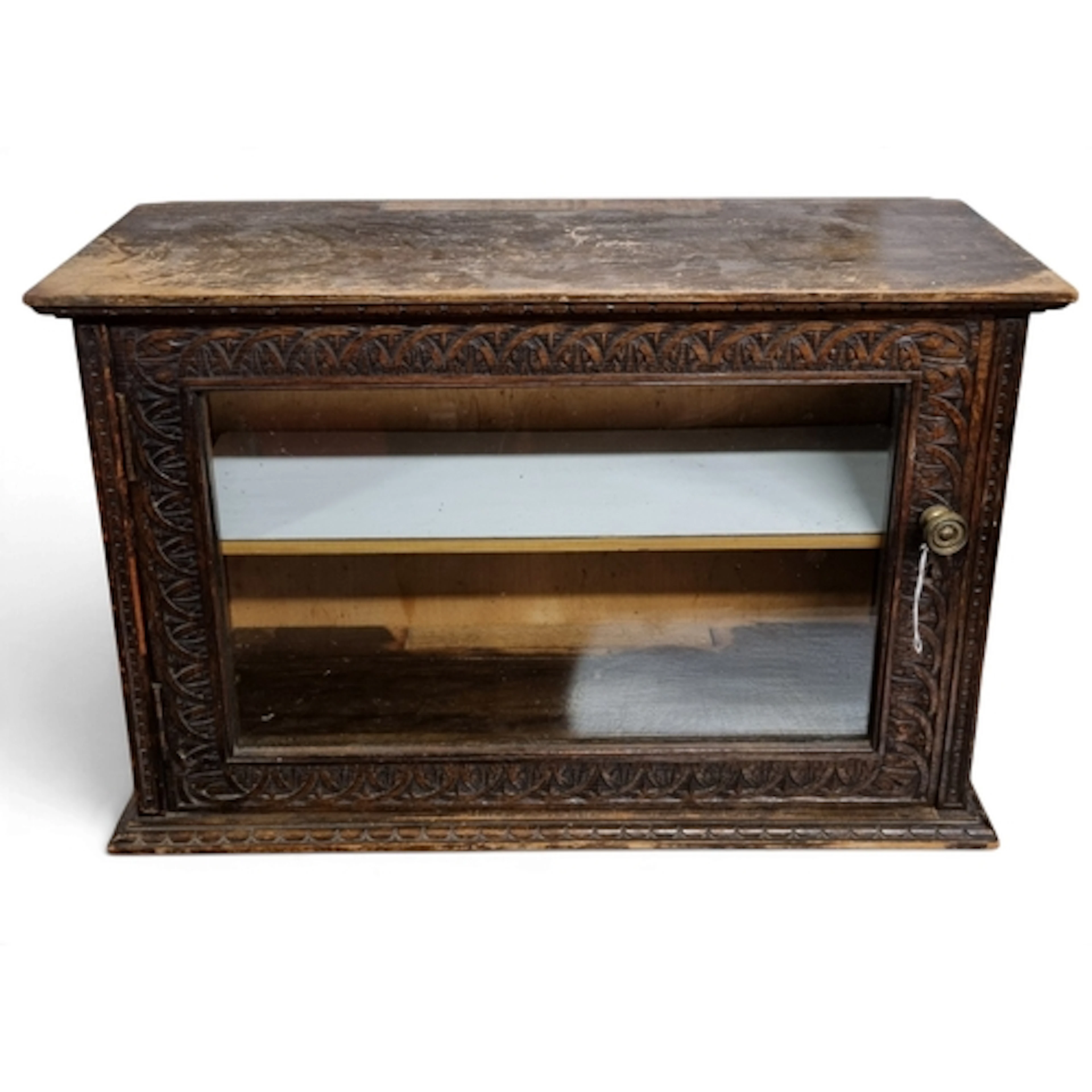 A 19th Century Oak single door Table top shop Display Cabine...