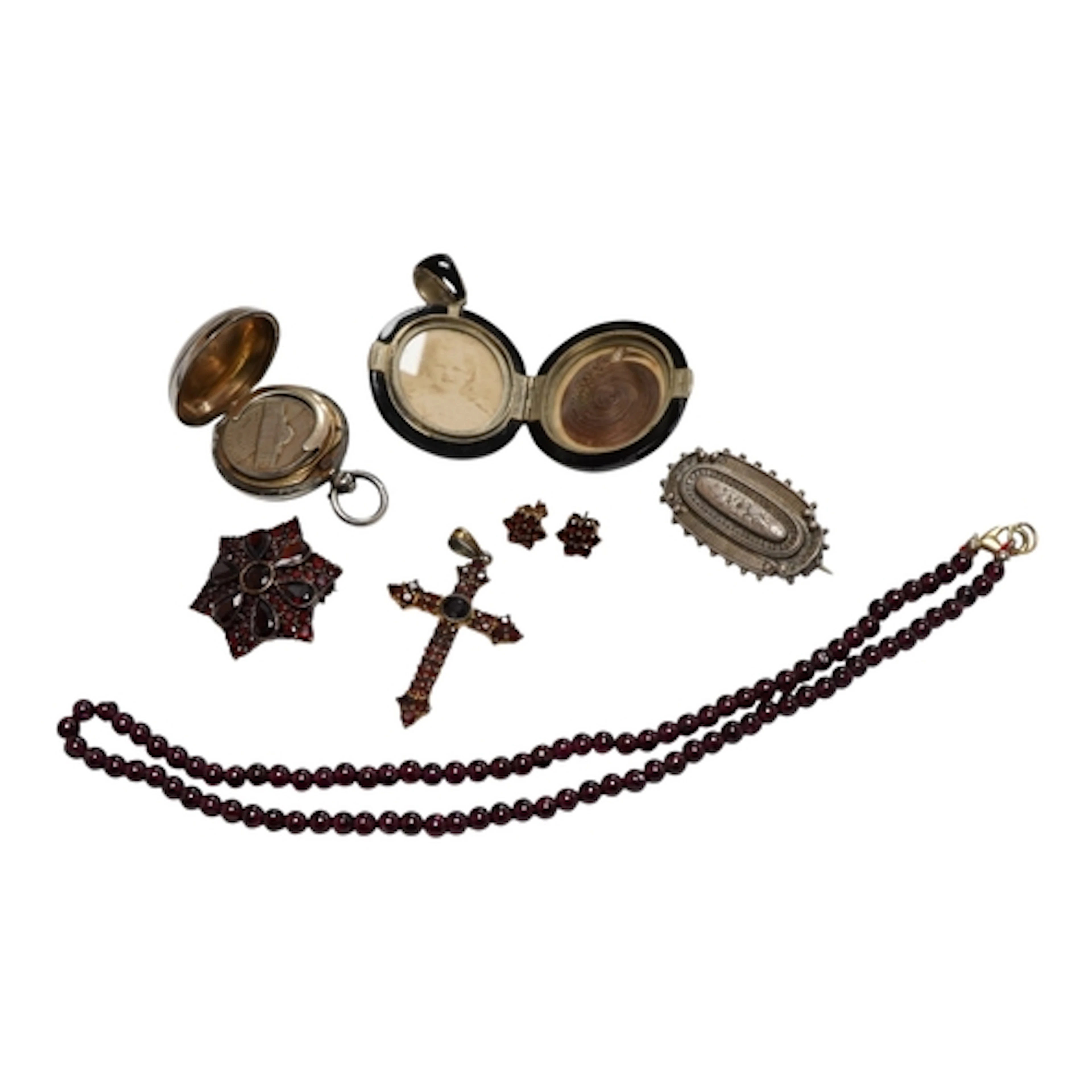 A collection of jewels, comprising: a garnet bead necklace, ...
