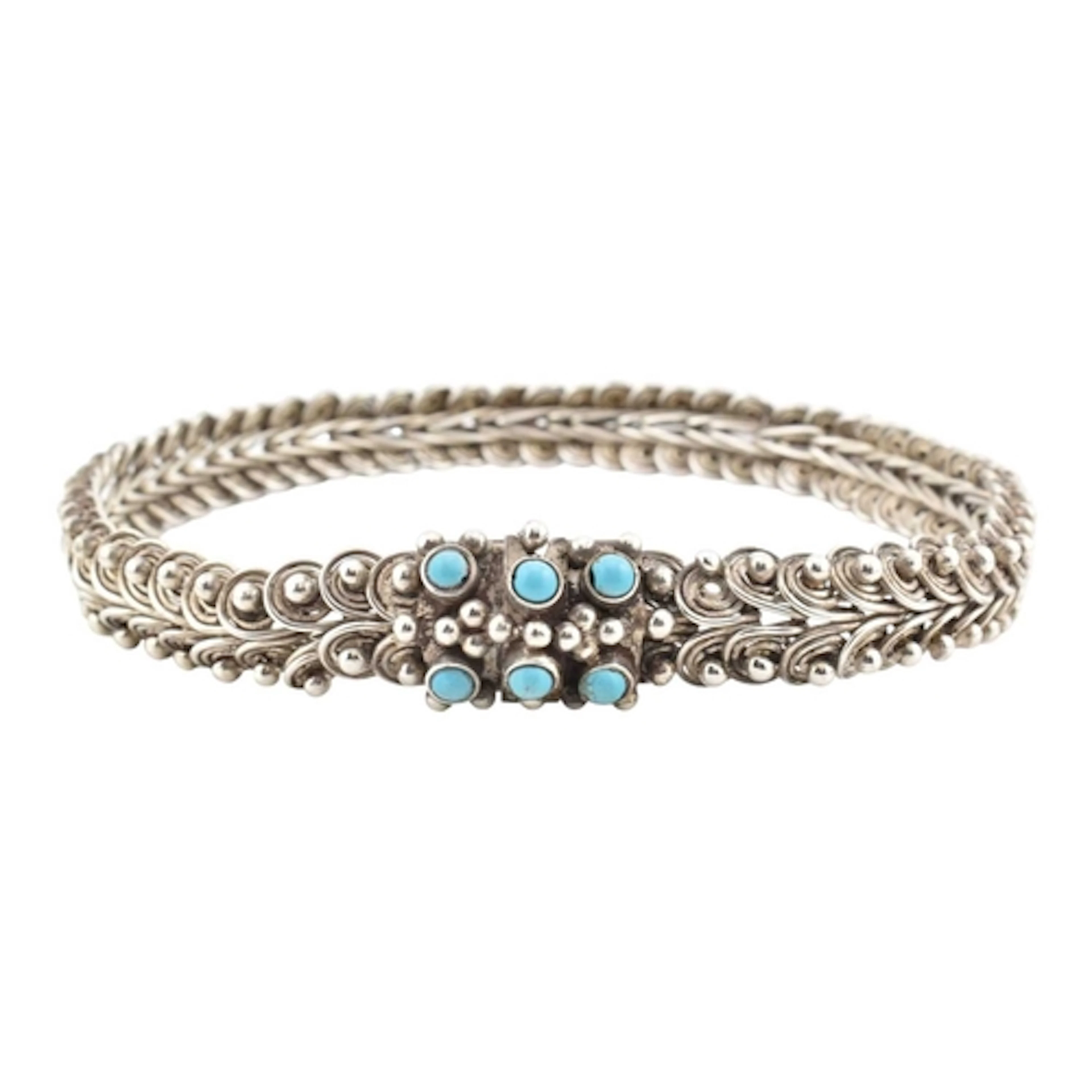 A silver and blue stone collar necklace. Collar necklace wit...