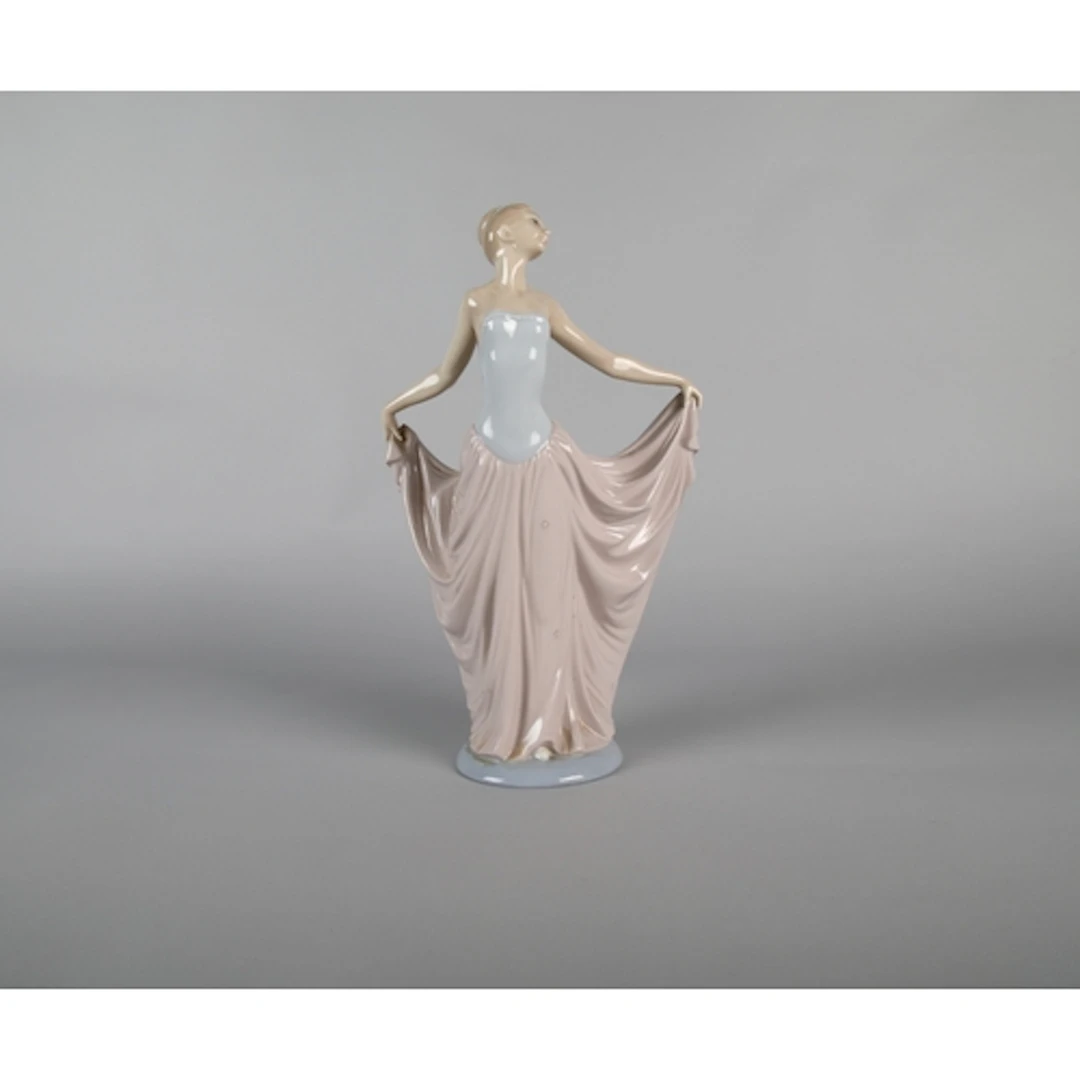 Llardo figure of a dancer.