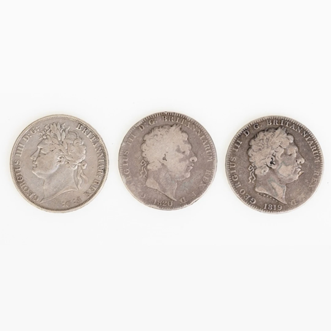 COINS - RANGE OF GEORGE III & IV CROWNS. Range of George III...