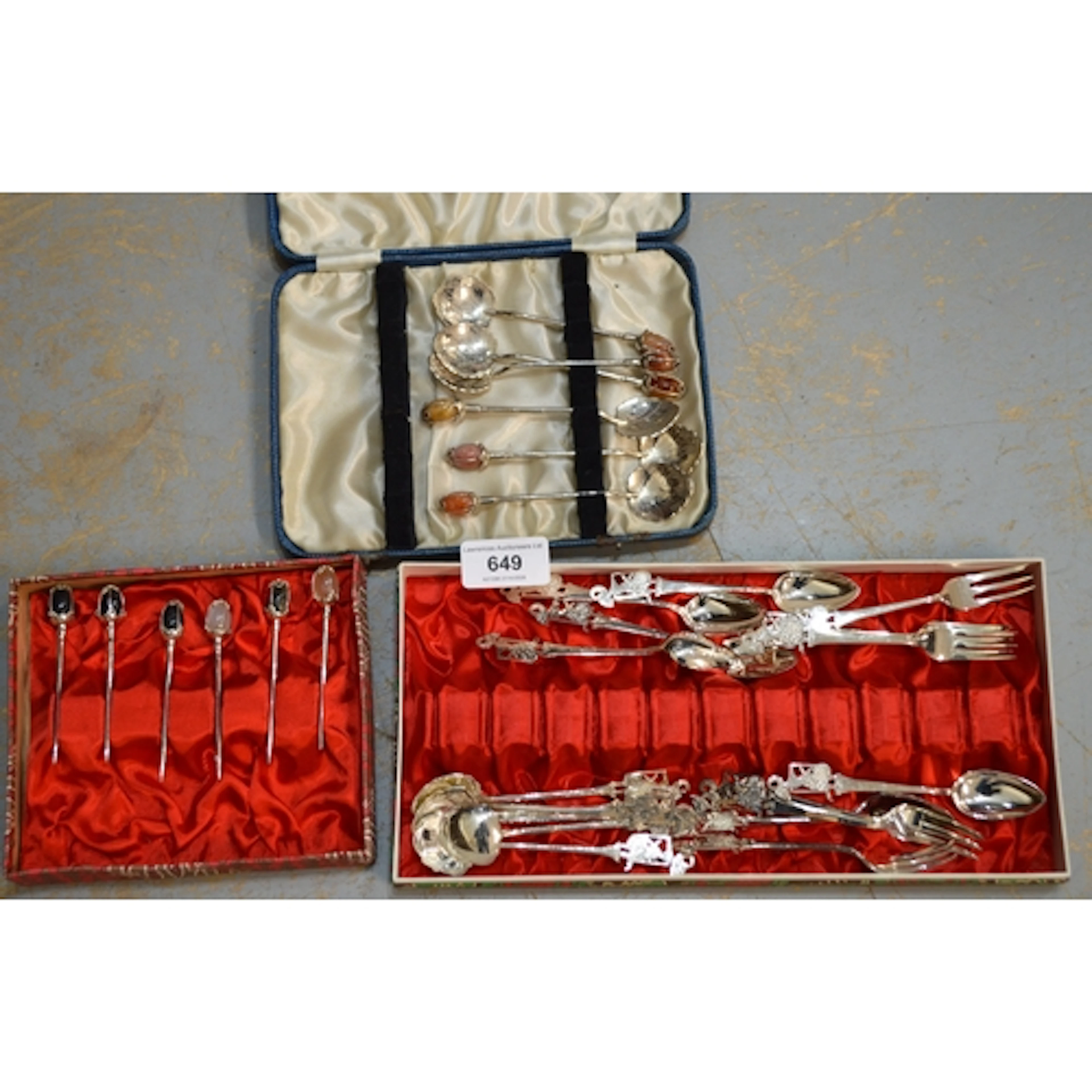 Set of six Indonesian silver (800 mark) spoons and forks, to...