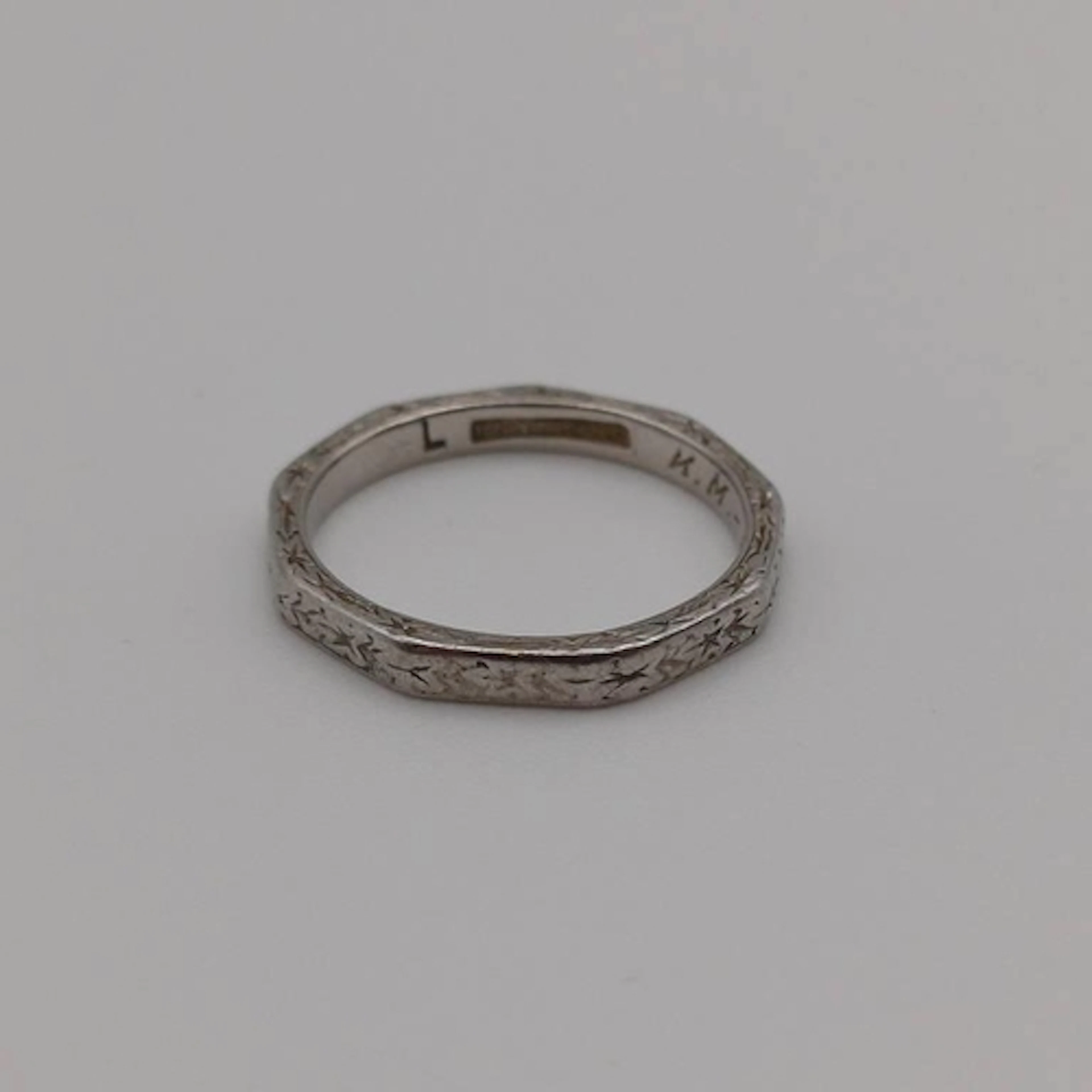 PLATINUM WEDDING BAND WITH ENGRAVED DECORATION - 3.1G, RING ...