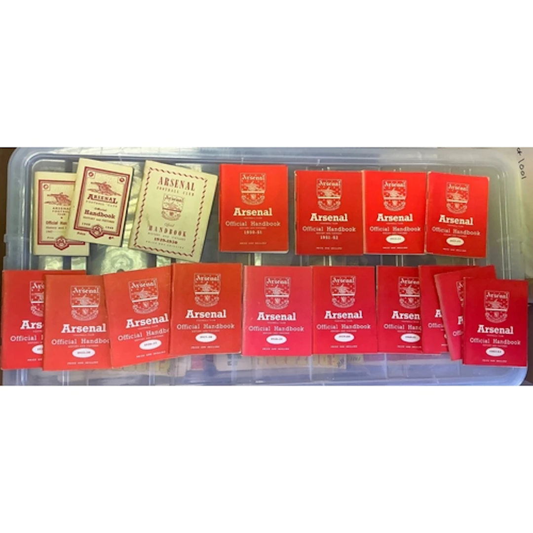 Arsenal Football Handbook Collection: Complete run from 47/4...