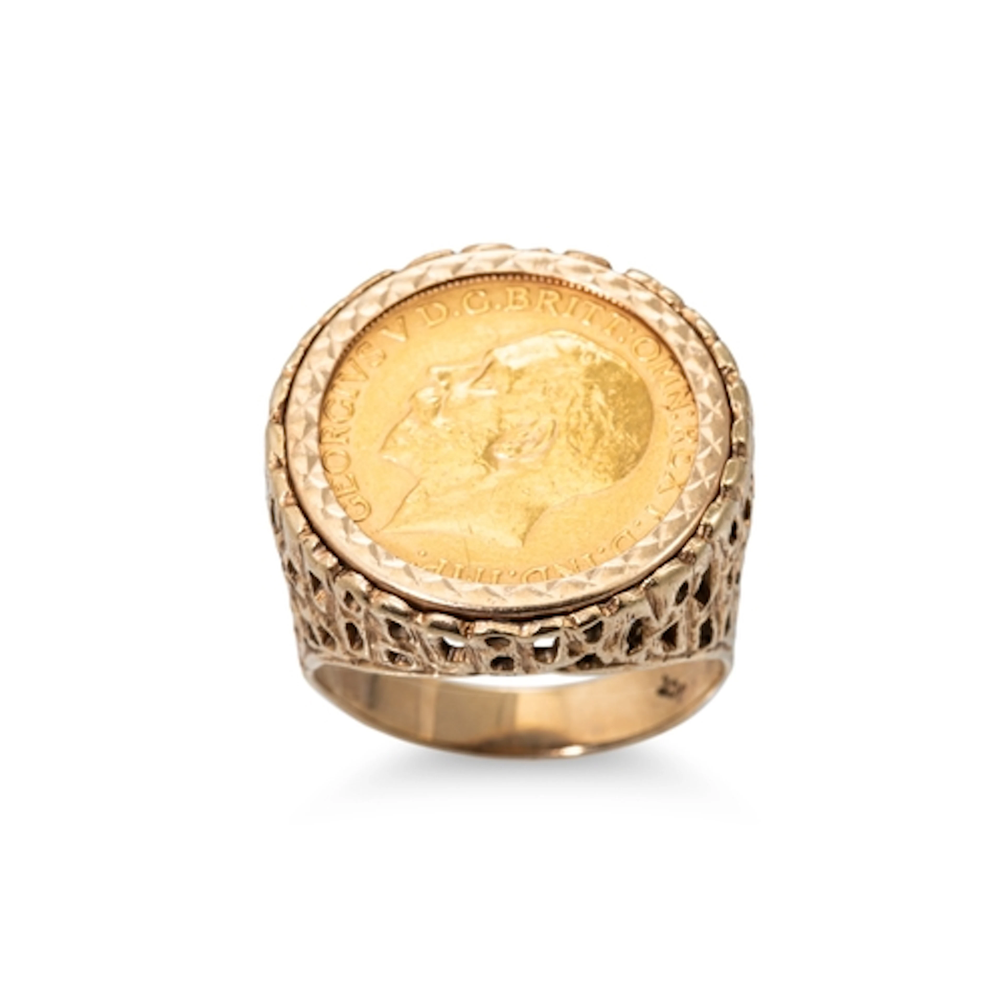 A FULL SOVEREIGN ENGLISH GOLD COIN SET RING, to a 9ct gold r...
