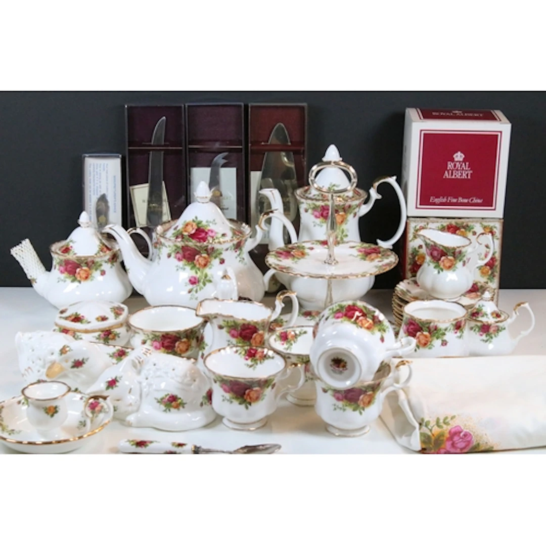 Royal Albert 'Old Country Roses' pattern tea and coffee set,...