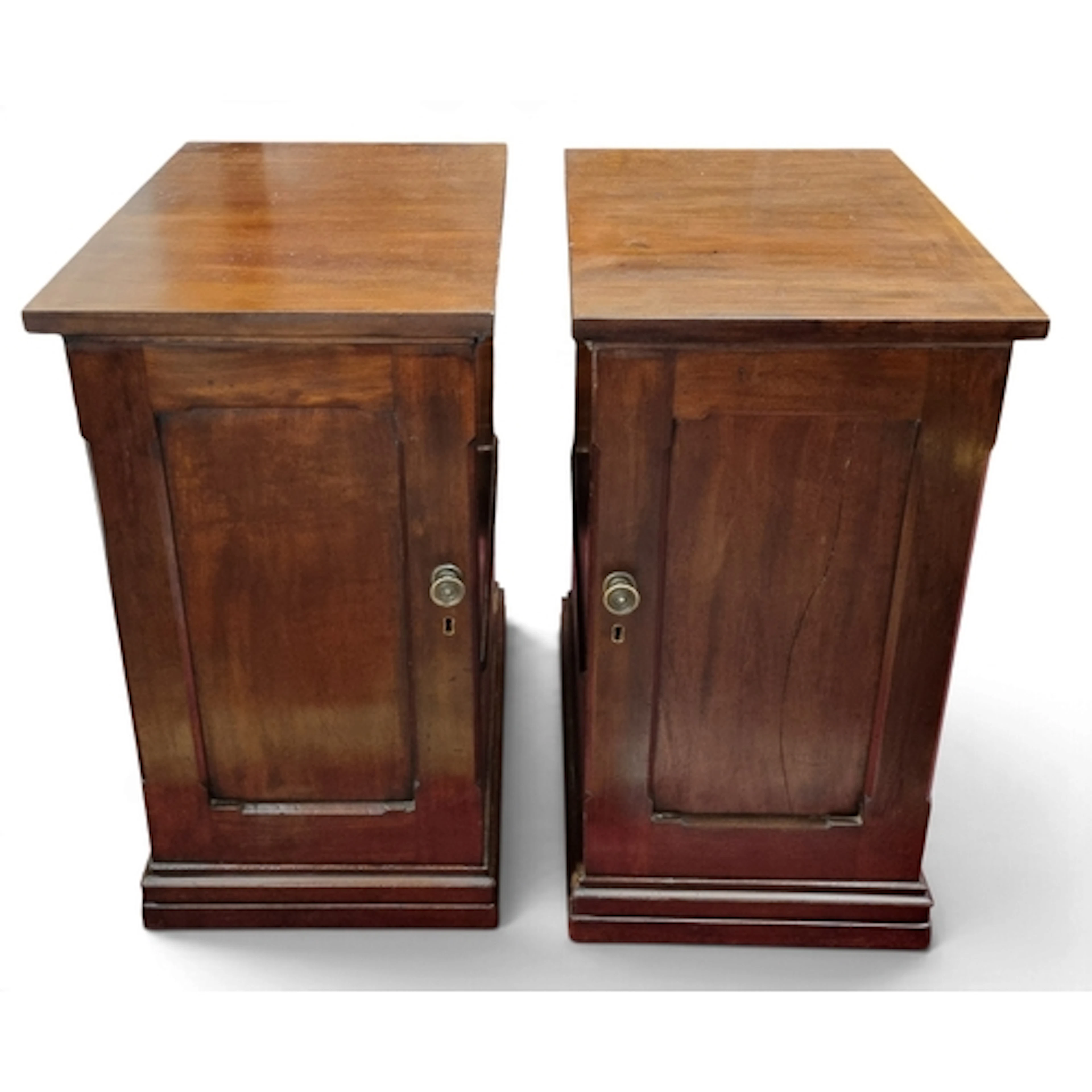 A really good pair of early to mid 19th Century Bedside Cabi...