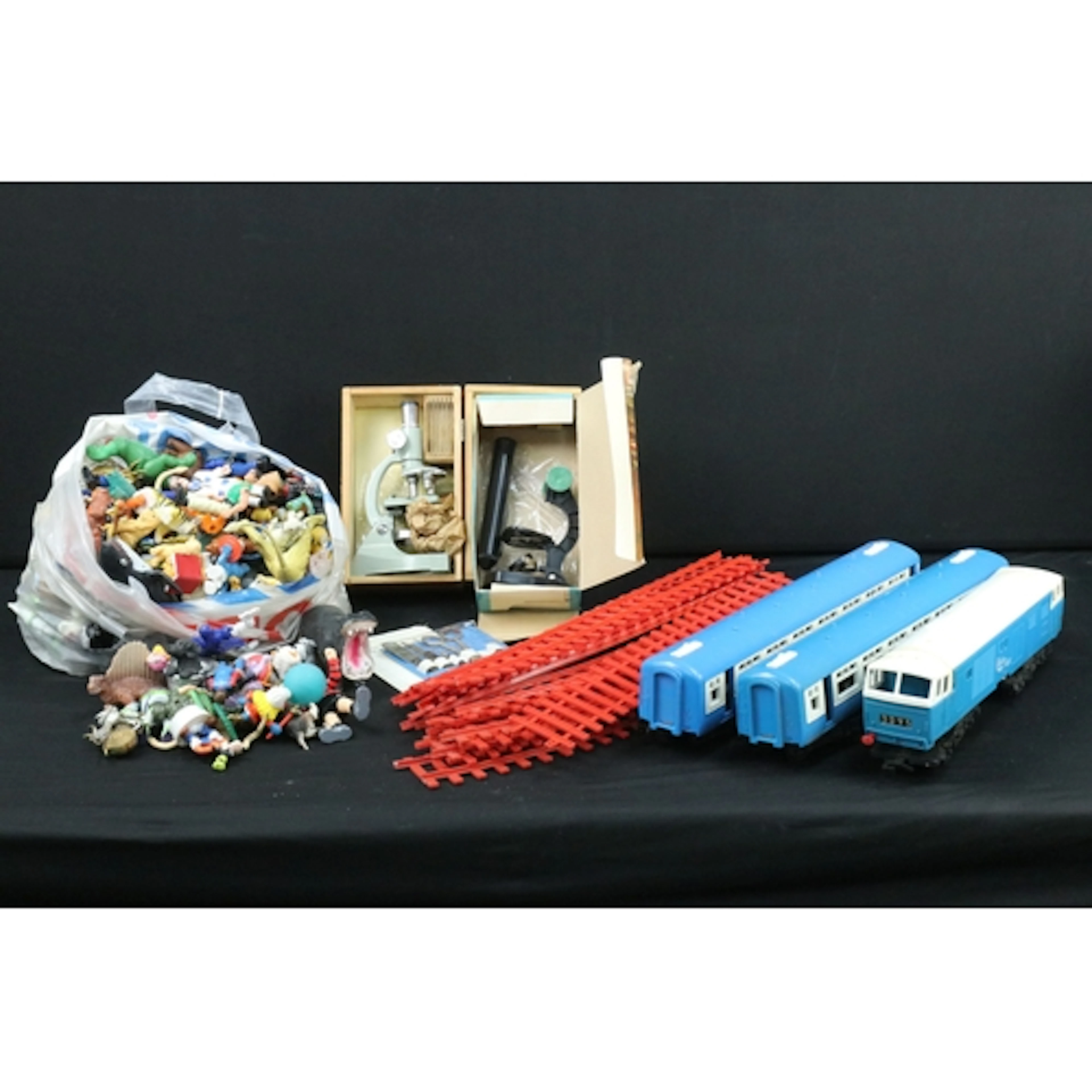Quantity of circa 90s onwards figures to include Toy Story, ...