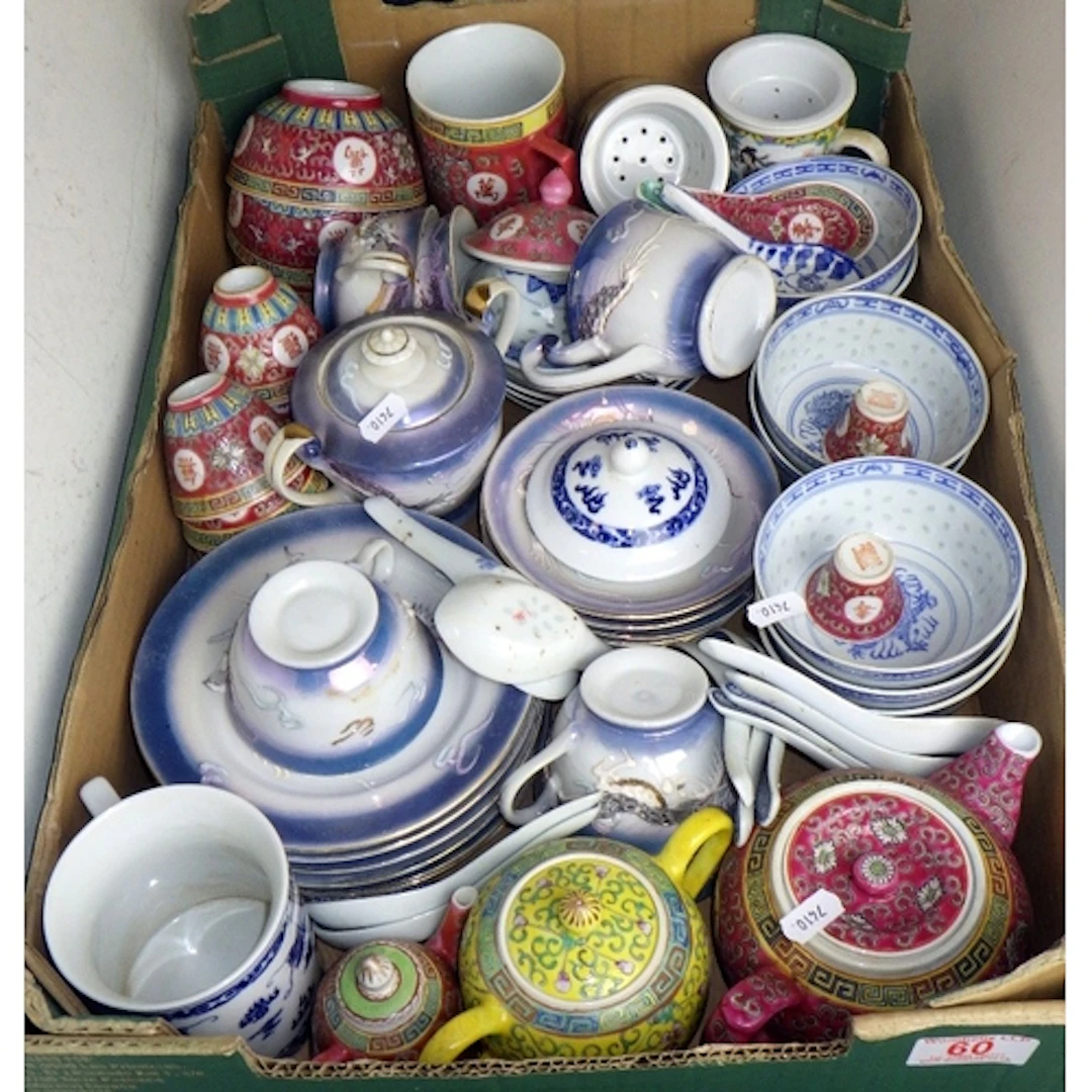 A qty of Oriental ceramics