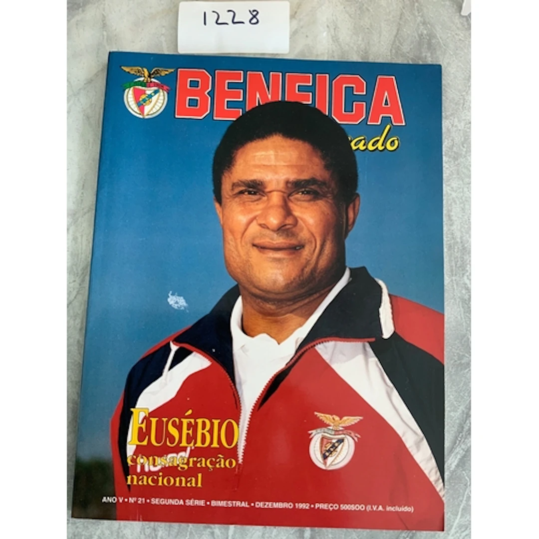 92/93 Benfica v Manchester United Eusebio Testimonial Footba...