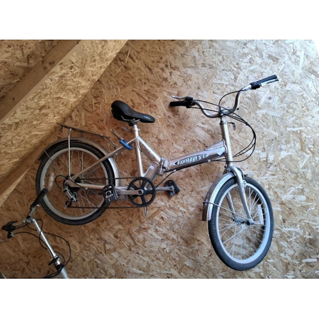 A FOLDING BIKE