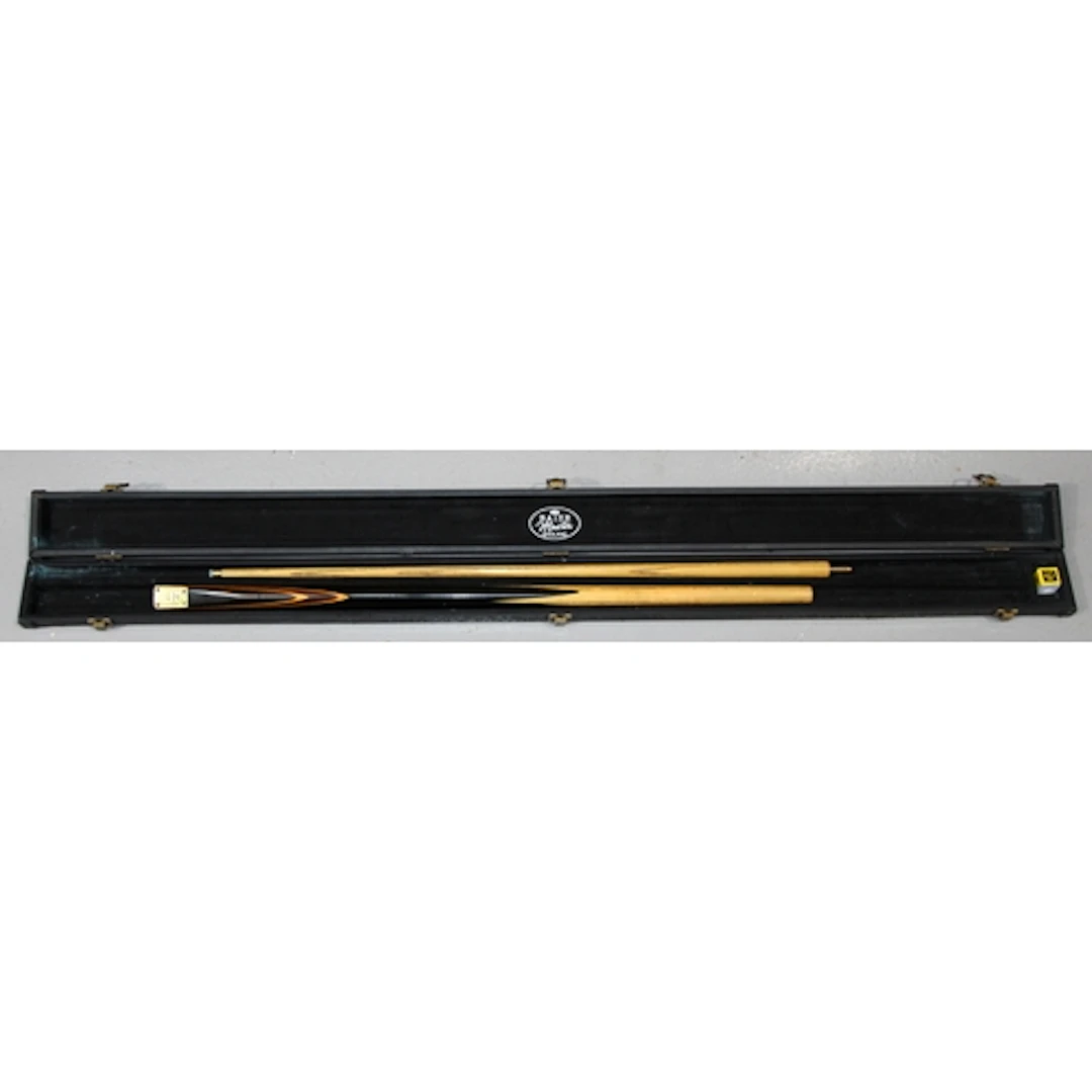 Vintage Snooker Accessories: Lewis & Wilson hand spliced 2 p...