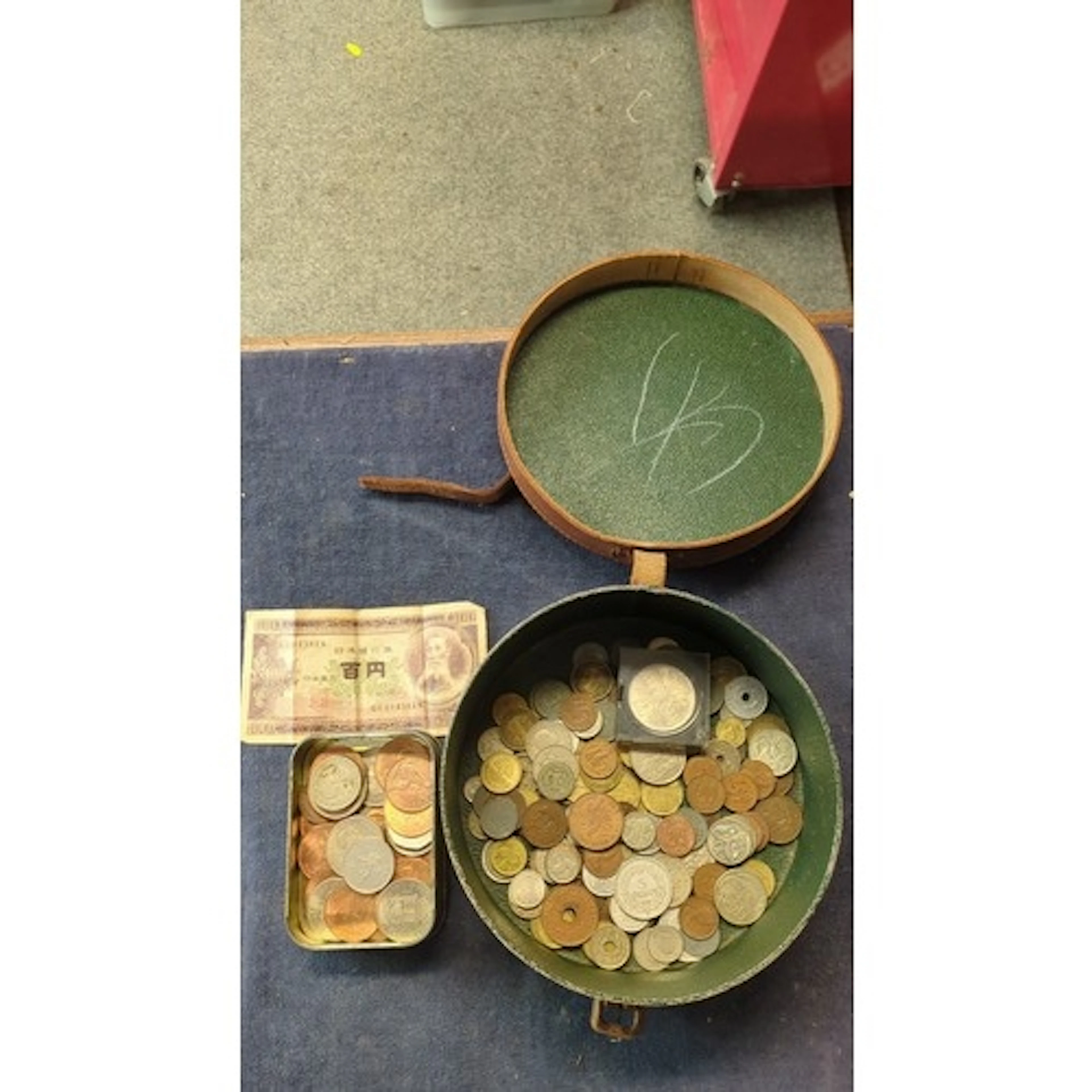 A collection of mixed world coinage and banknotes, 20th cent...