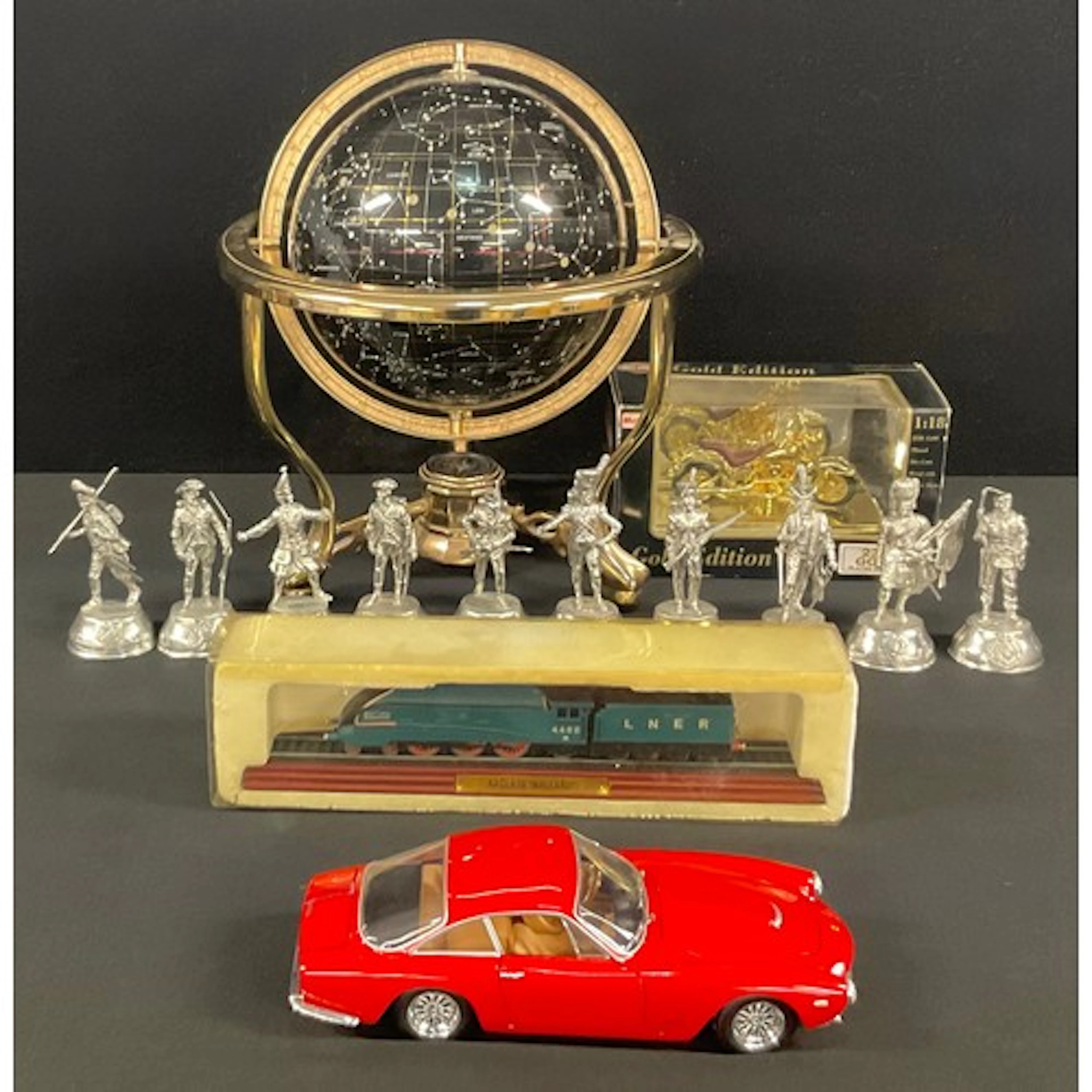 Boxes & Objects - a set of ten Chas Stadden pewter soldiers,...