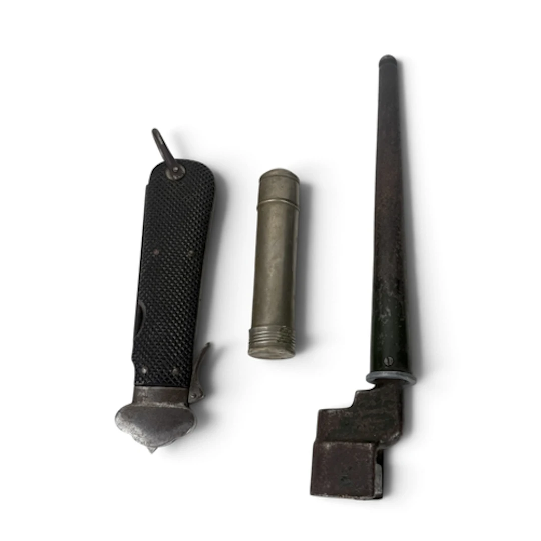 A WORLD WAR TWO PARATROOPERS GRAVITY KNIFE, BAYONET AND TORC...