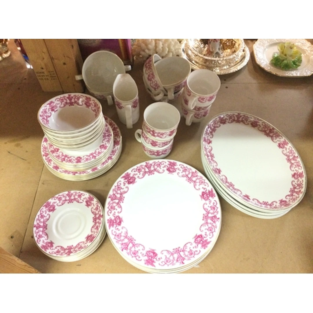 Royal Doulton pink pattern dinner service with plates, cups,...