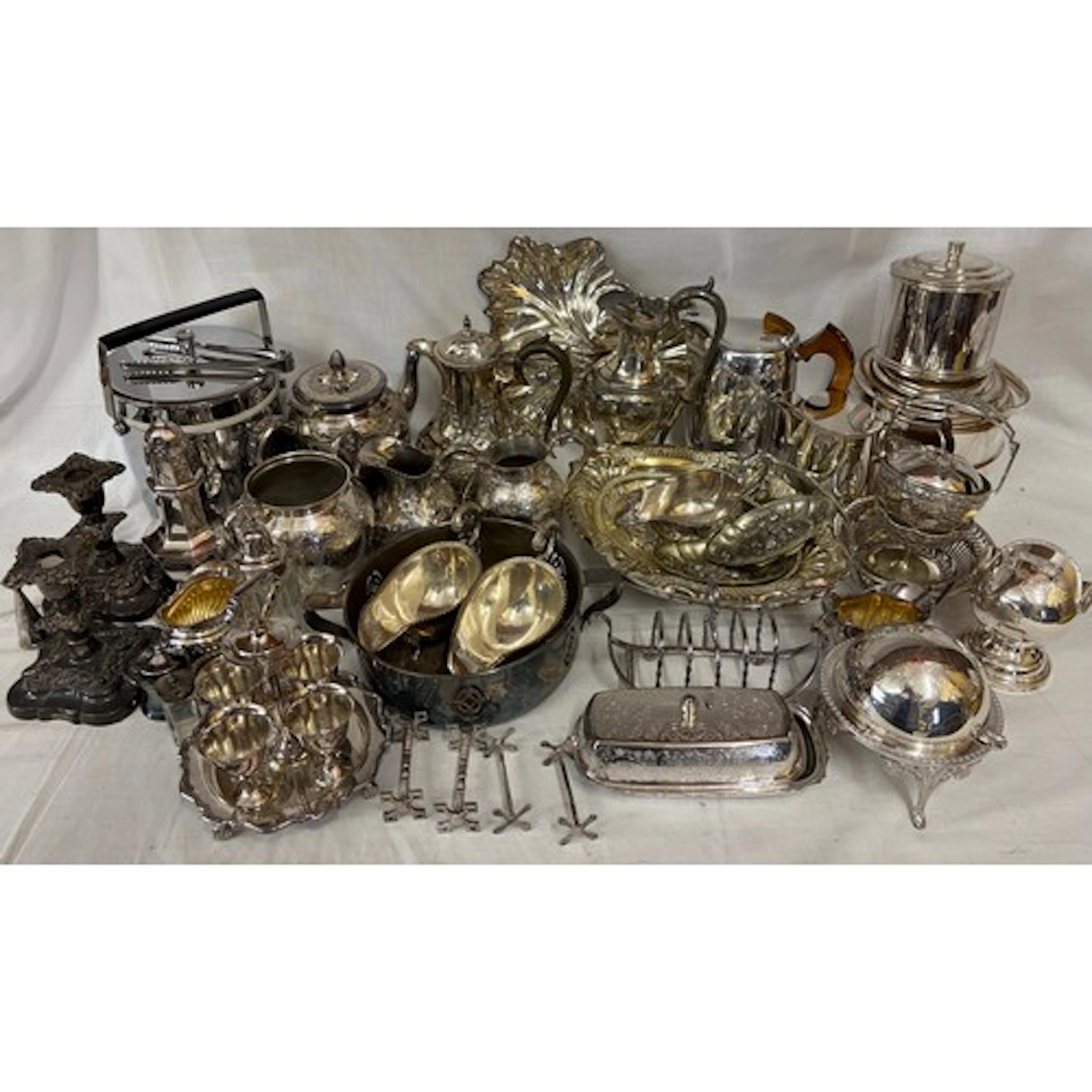 Selection of silver plate and white metal items to include s...