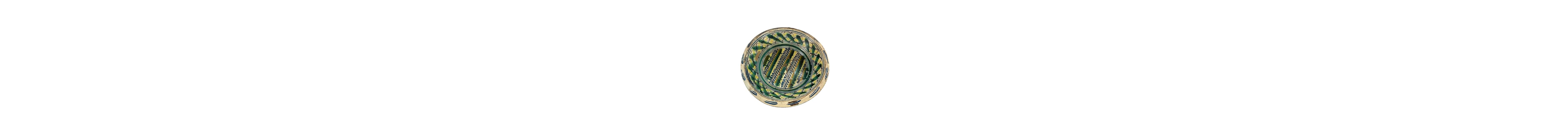 A large 19th-century Spanish maiolica lebrillo, 48cm diamete...