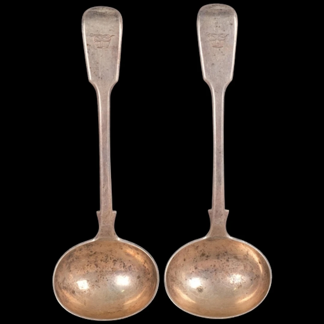 A pair of Victorian silver Fiddle pattern sauce ladles, Chaw...