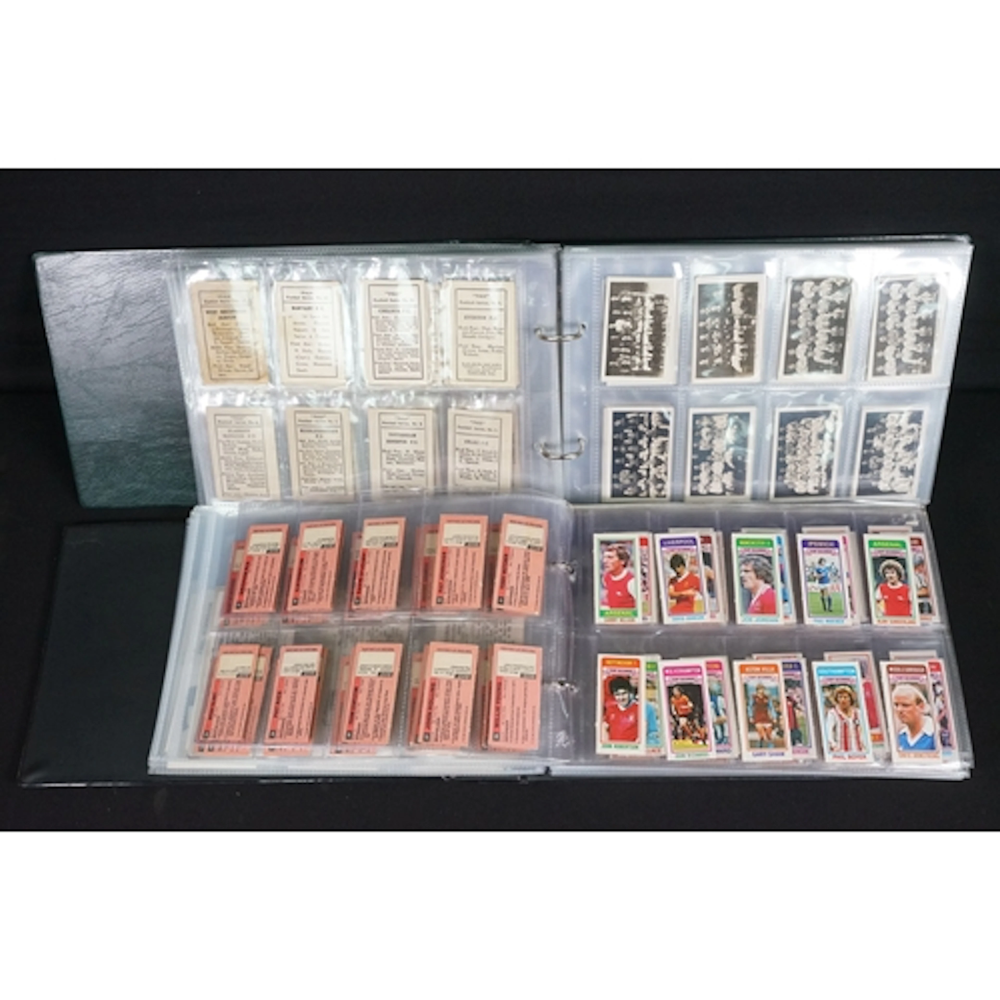 Cigarette Cards - A large collection of Football related con...