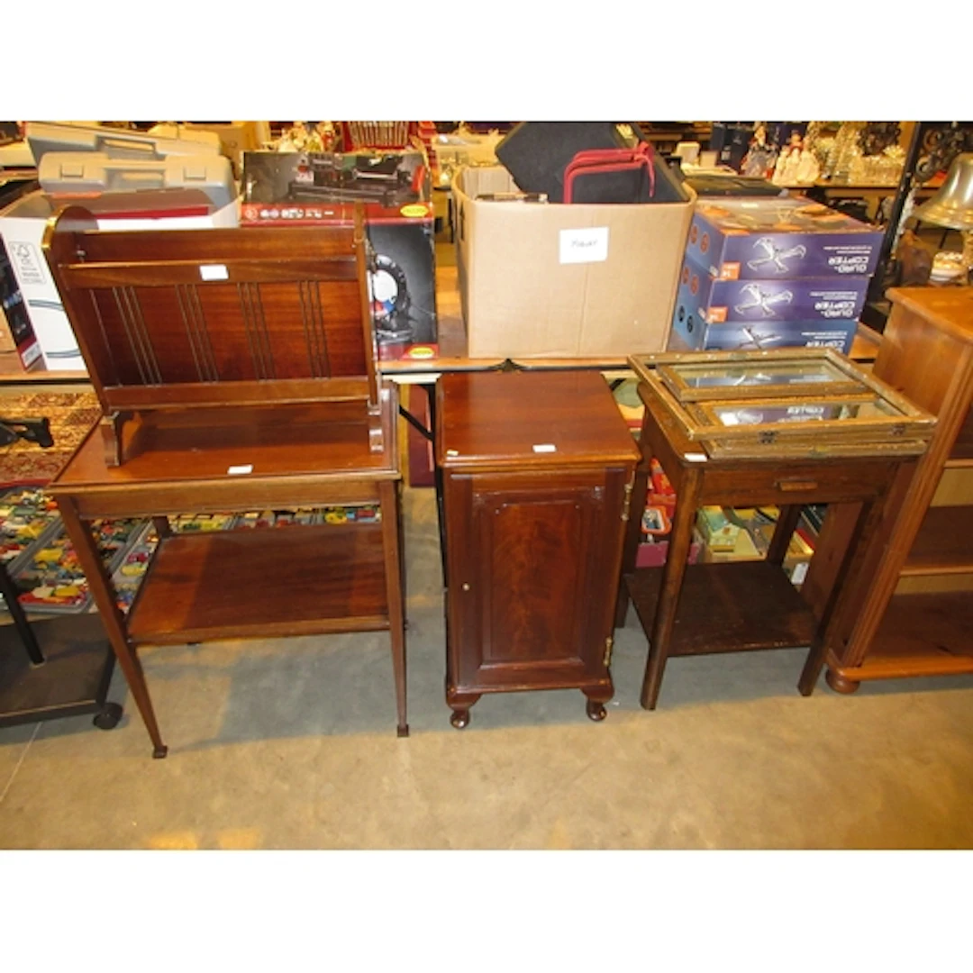 Oak Side Table, Mahogany Bedside Cabinet, Mahogany Occasiona...