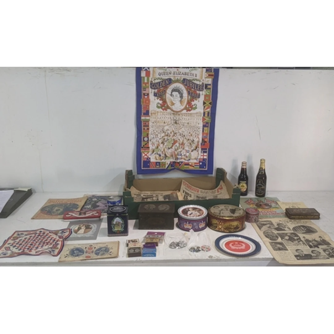 Royal Family commemorative related memorabilia and ephemera ...