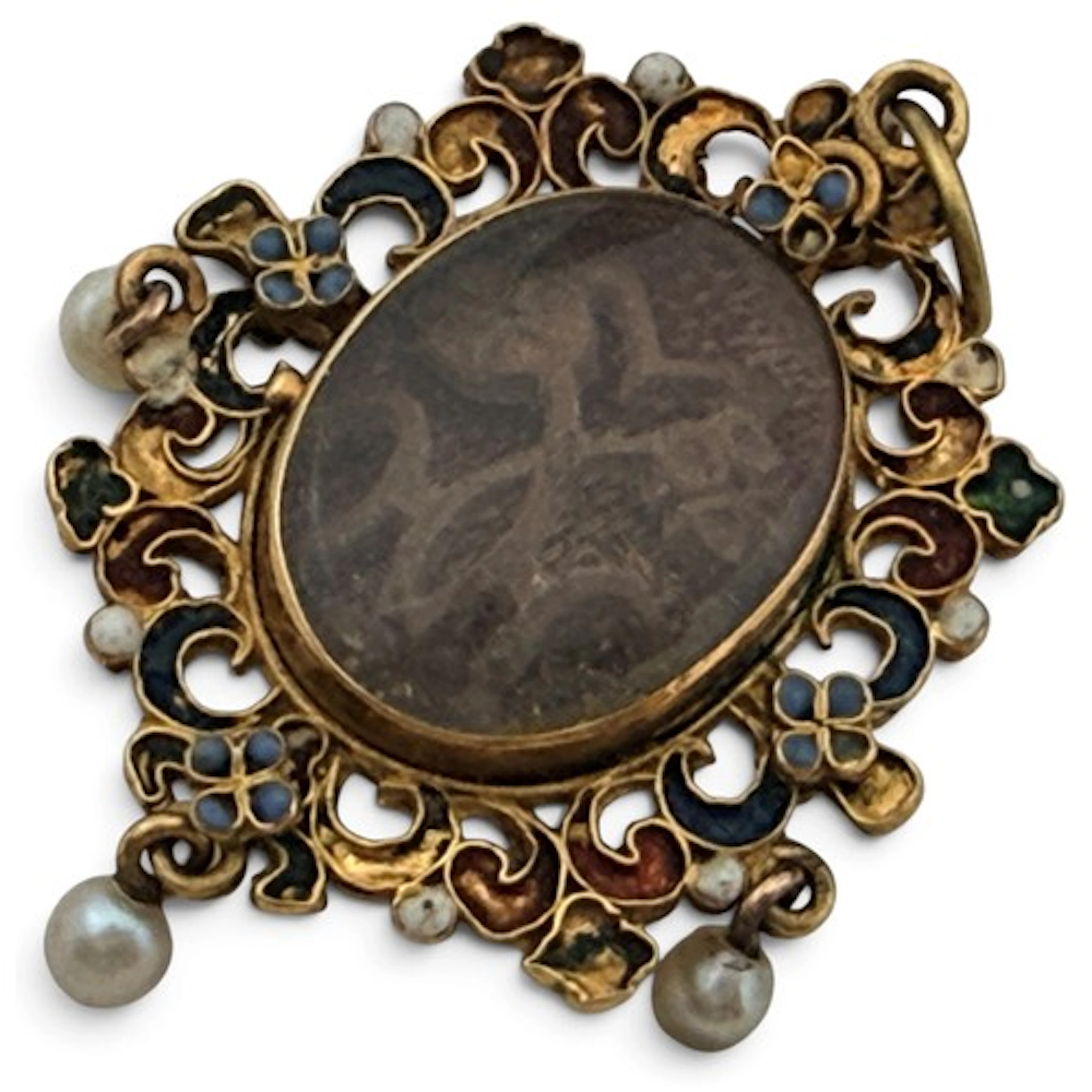 A fine oval Renaissance pendant of pierced gold, richly deco...
