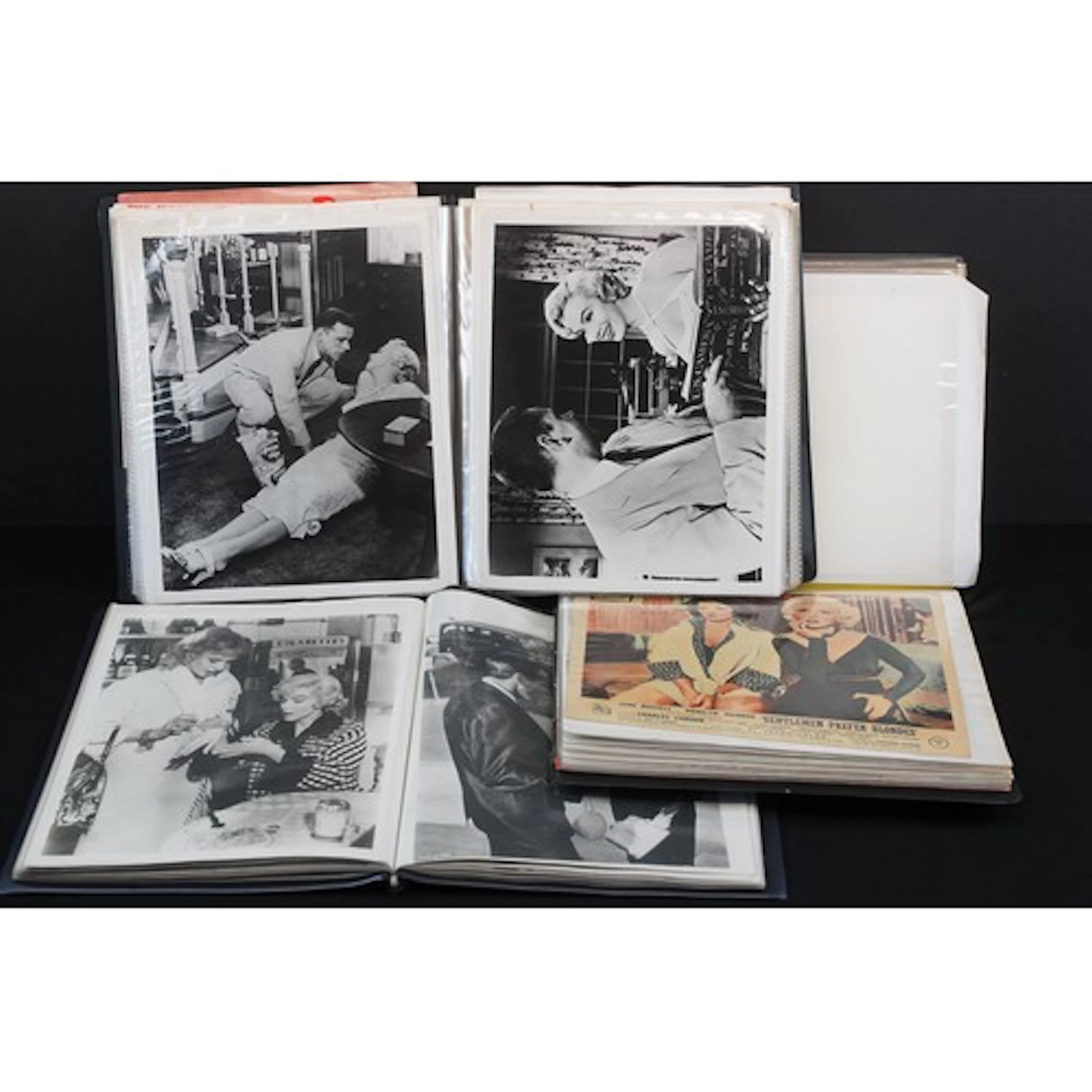 A collection of Marilyn Monroe ephemera to include a good qu...