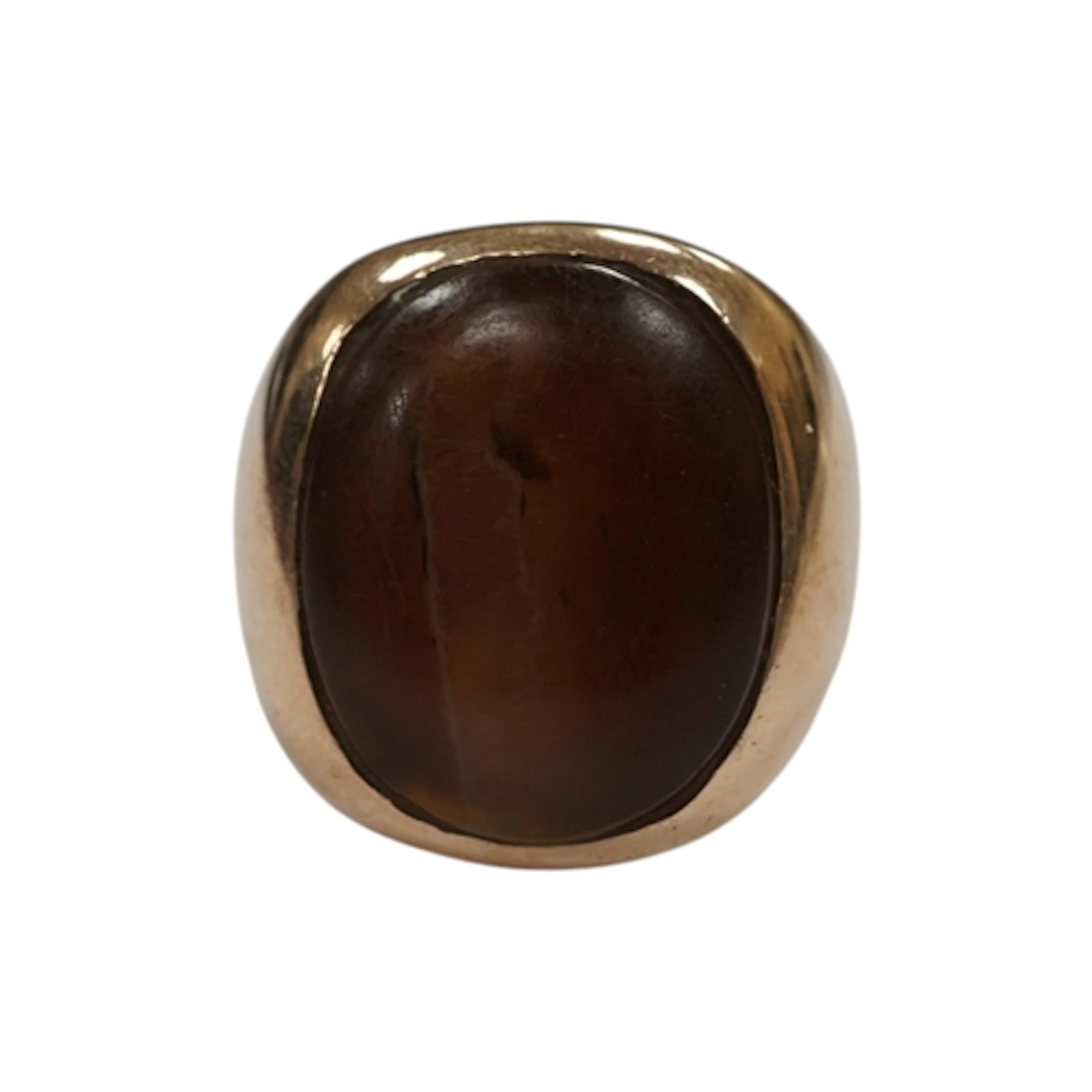 A gold and chalcedony signet ring, collet-set with a cabocho...