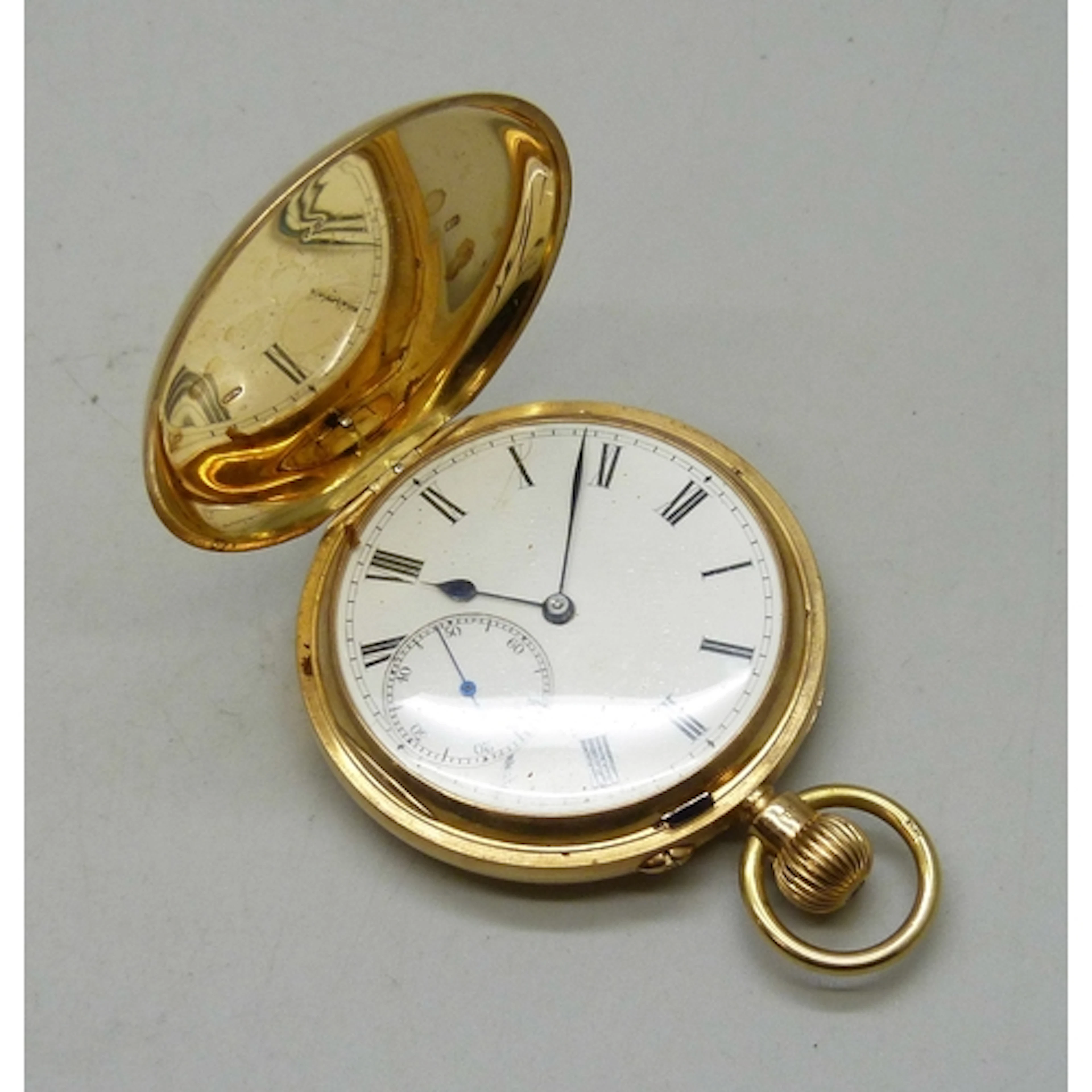 A Victorian 18ct gold cased full hunter pocket watch with tw...