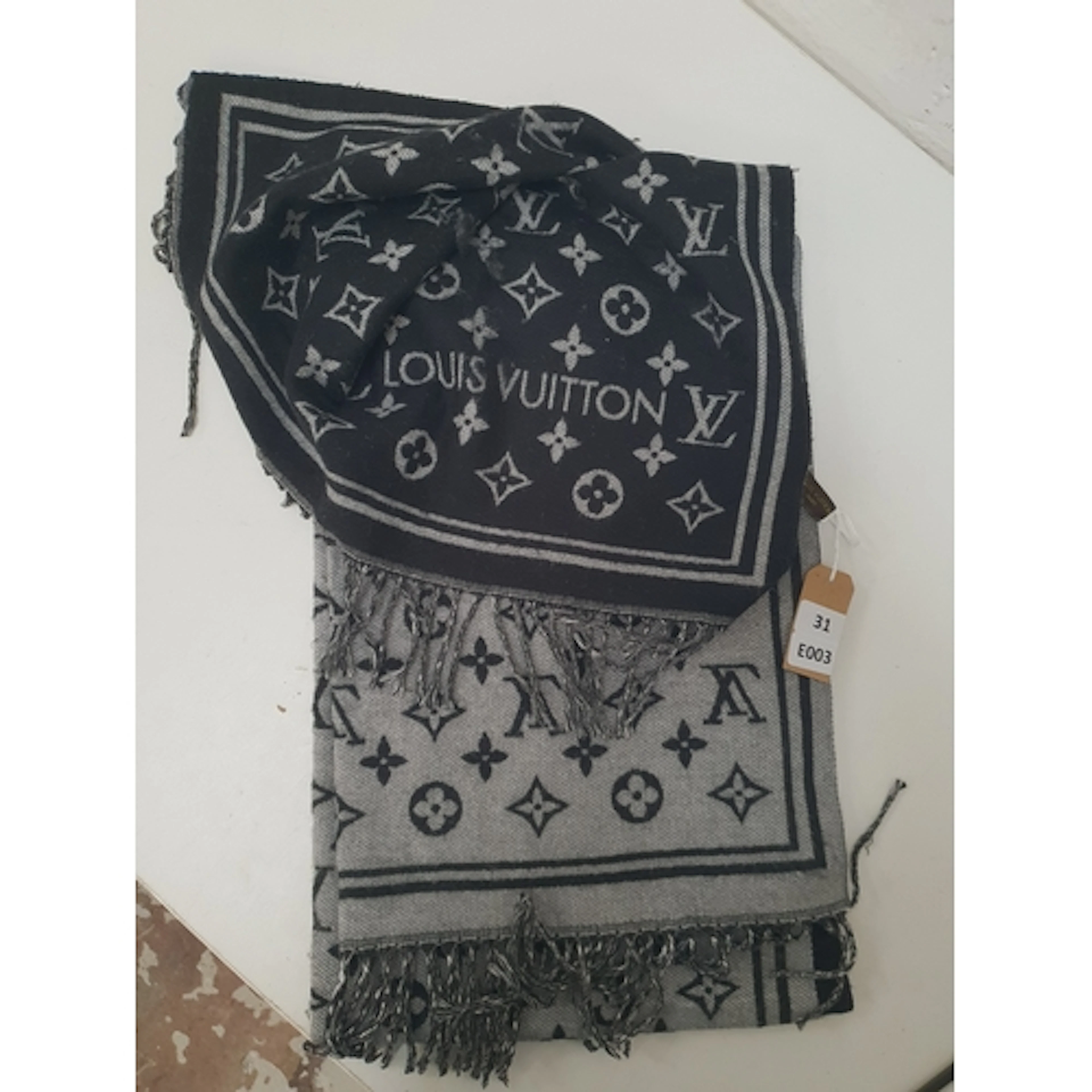 LOUIS VUITTON PARIS OVERSIZED DOUBLE SIDE MONOGRAM SCARF/ BL...