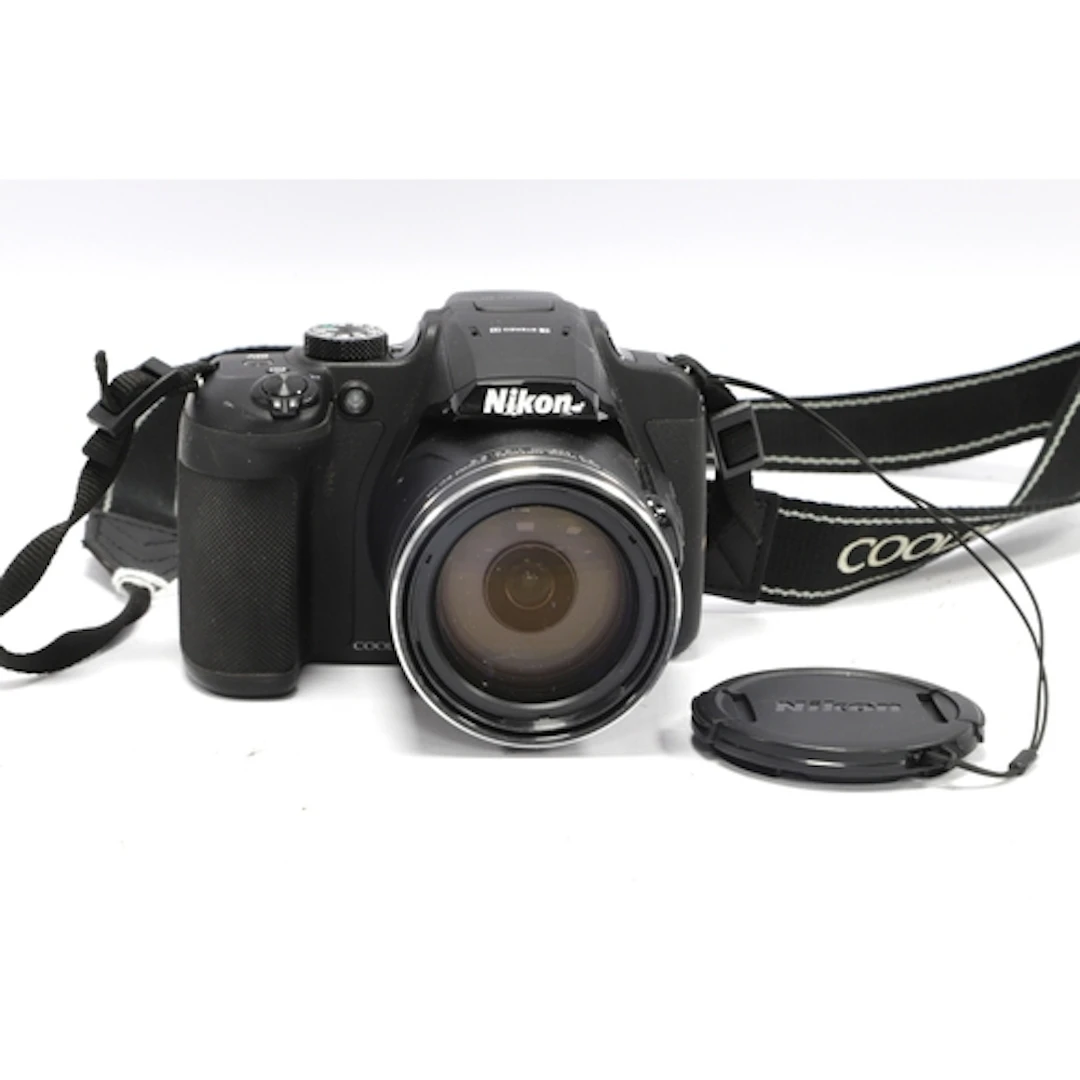 Nikon Coolpix B700 Digital Bridge Camera, black, (damaged). ...