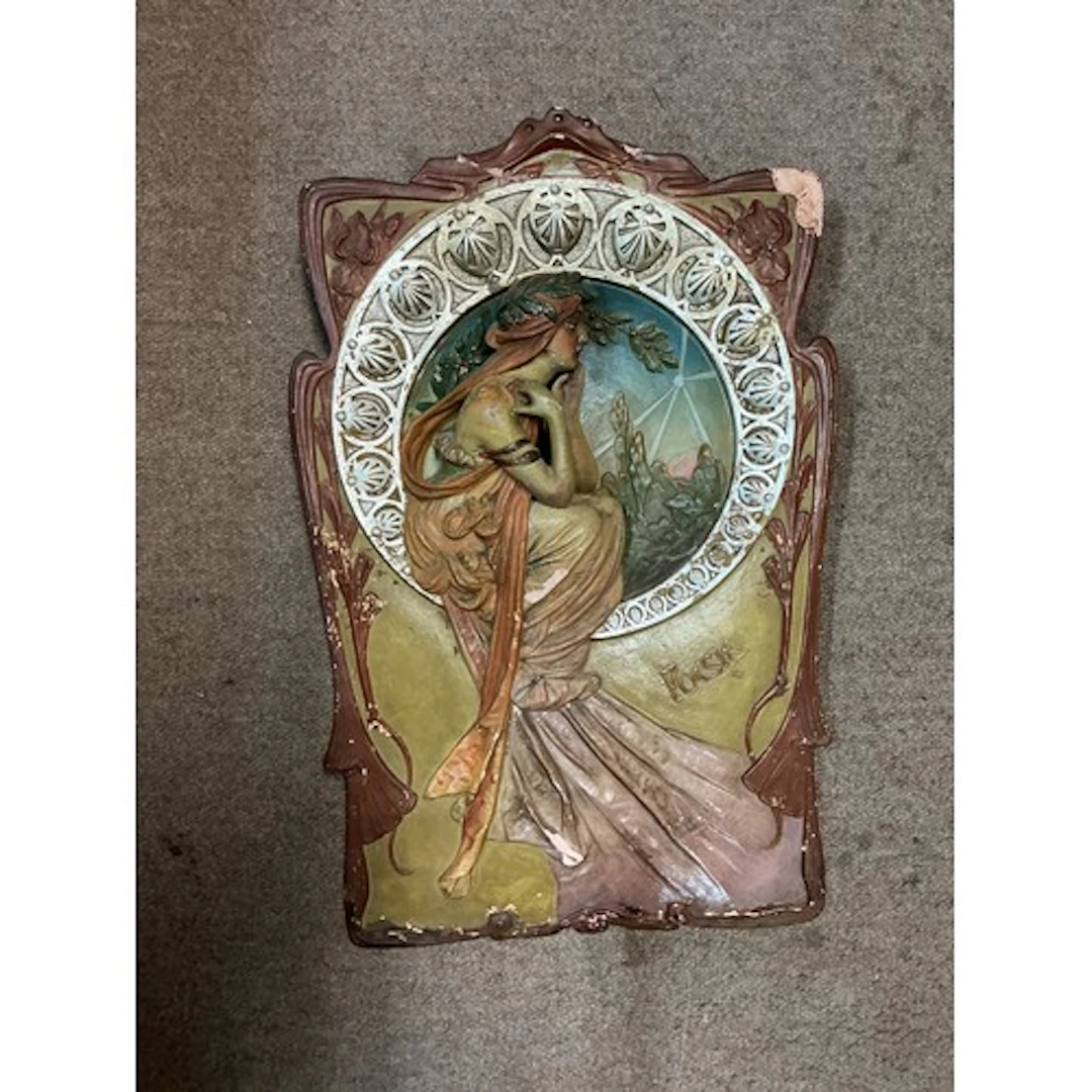 An unusual Art Newveau plate three dimensional Roesie some ...