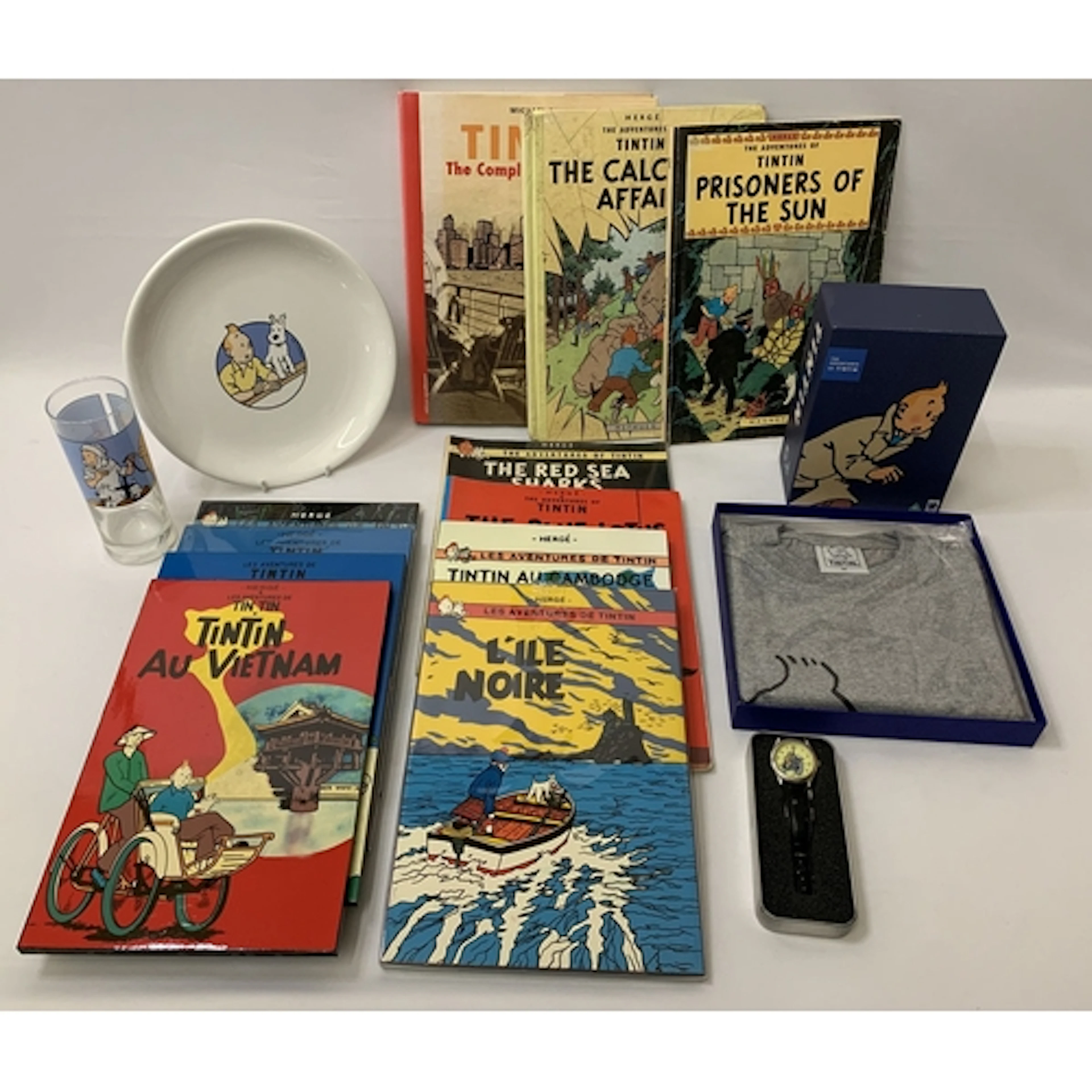Tin Tin Ephemera incl. Tin Tin Glass, boxed Tin Tin T-shirt ...
