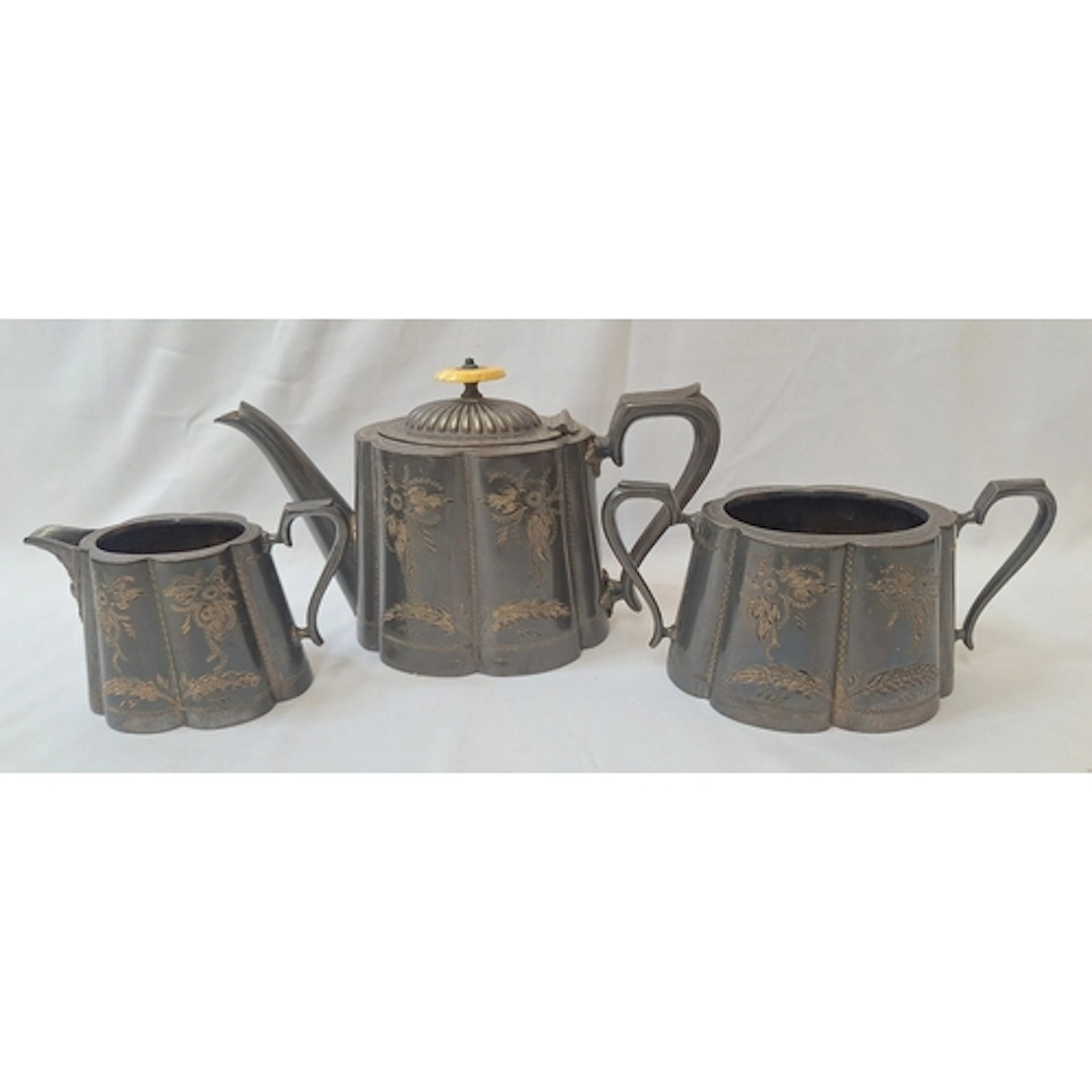 Antique Scalloped & Etched Pewter Tea Set incl. teapot with ...