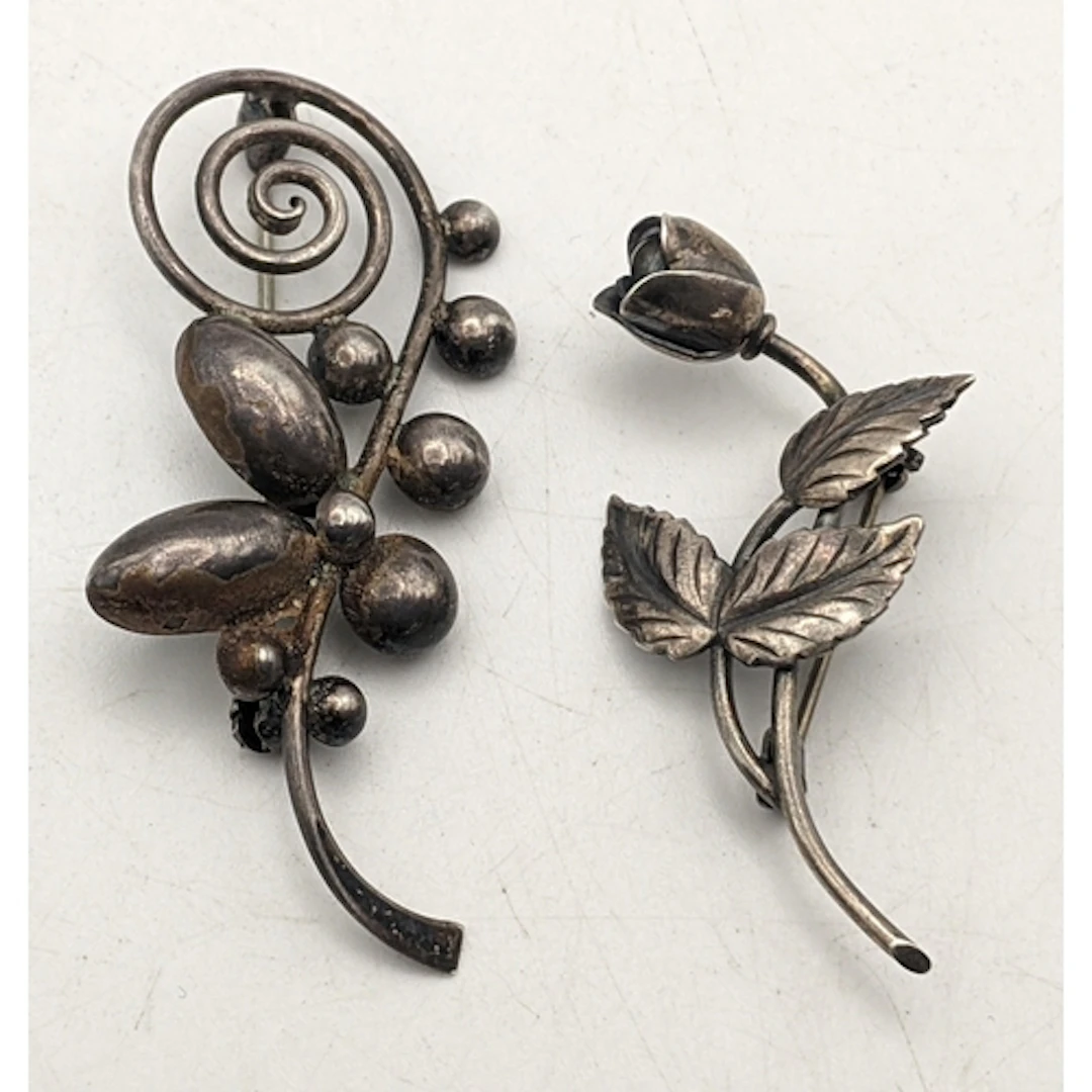 Hermann Siersbol (Danish) - A mid 20th century silver brooch...