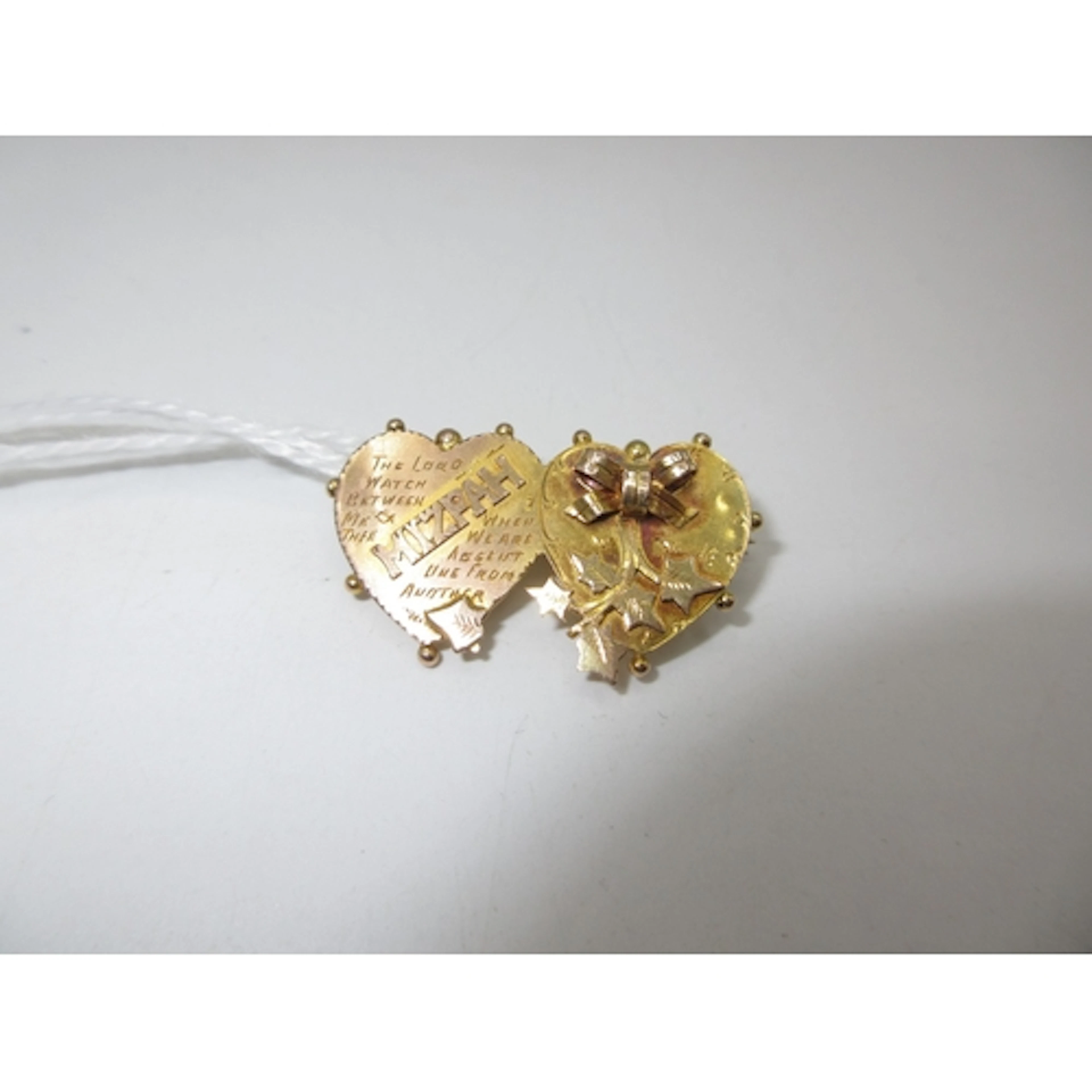 9ct Gold Double Heart MIZPAH Brooch, 3.05g