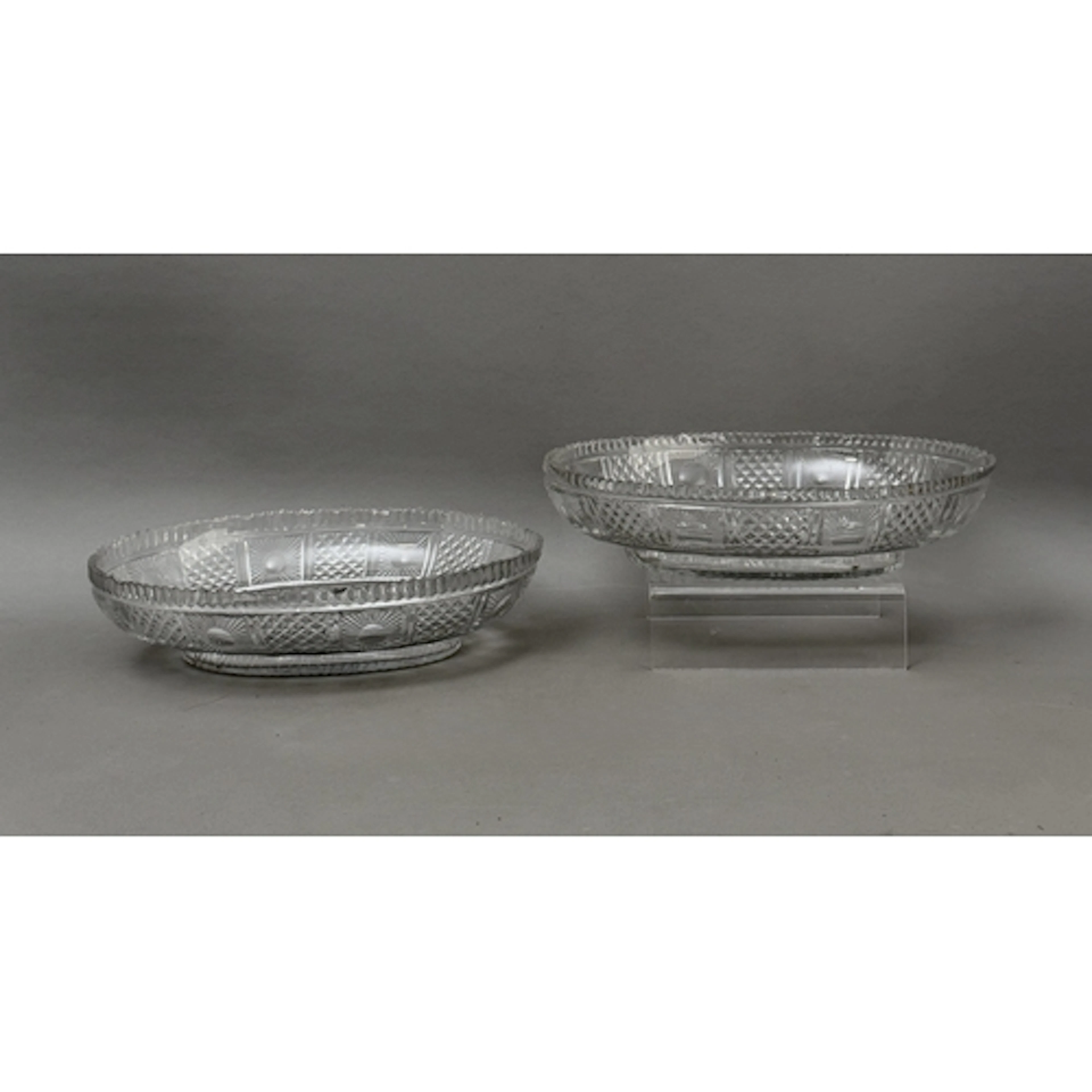 A pair of Regency oval cut glass dishes - with diamond and l...