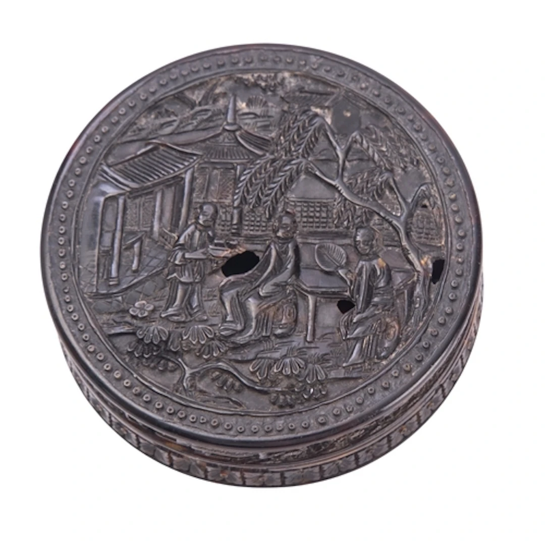 A Chinese Canton tortoiseshell circular box and cover, 19th ...