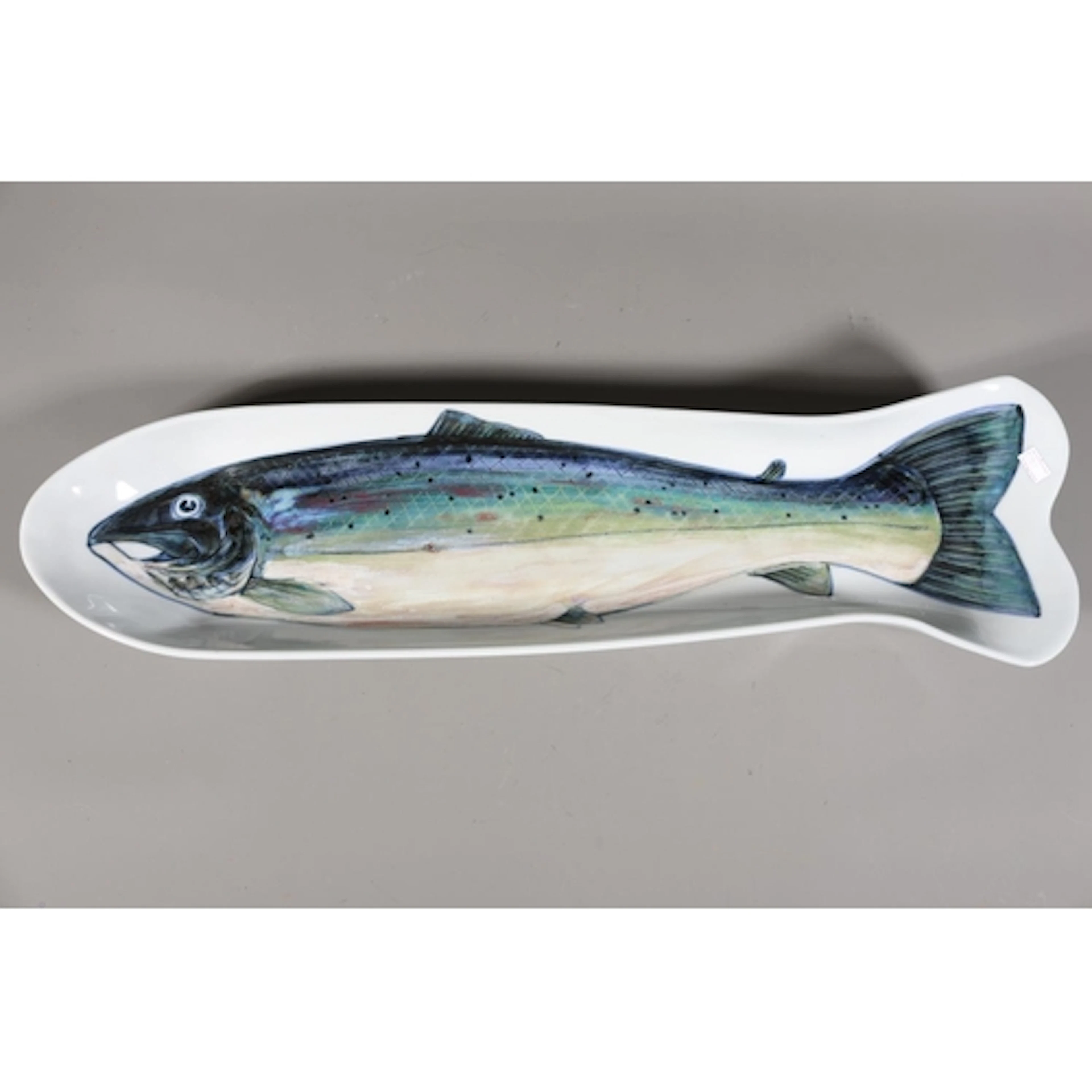 Highland Stoneware fish dish.