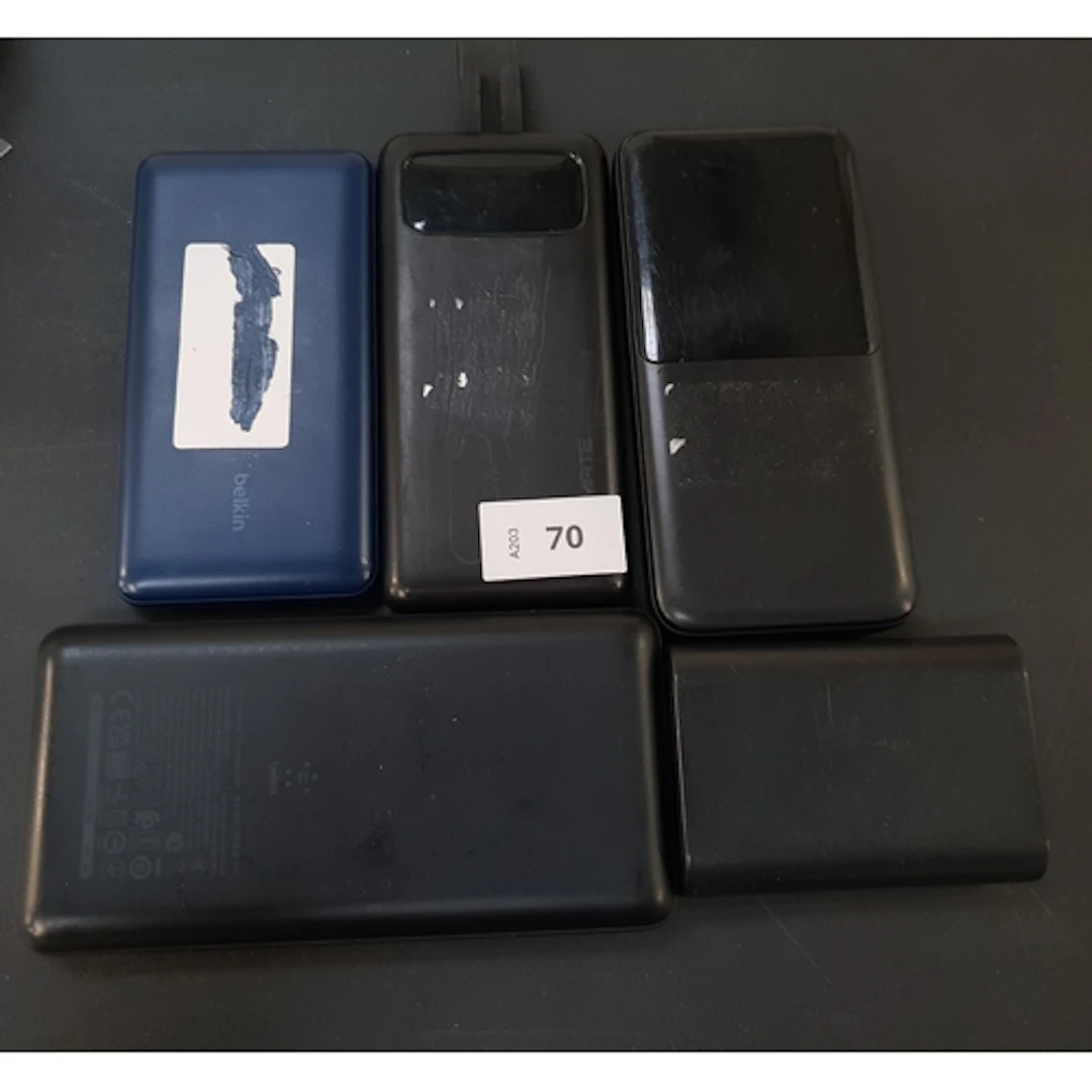 FIVE POWER BANKS including Belkin
