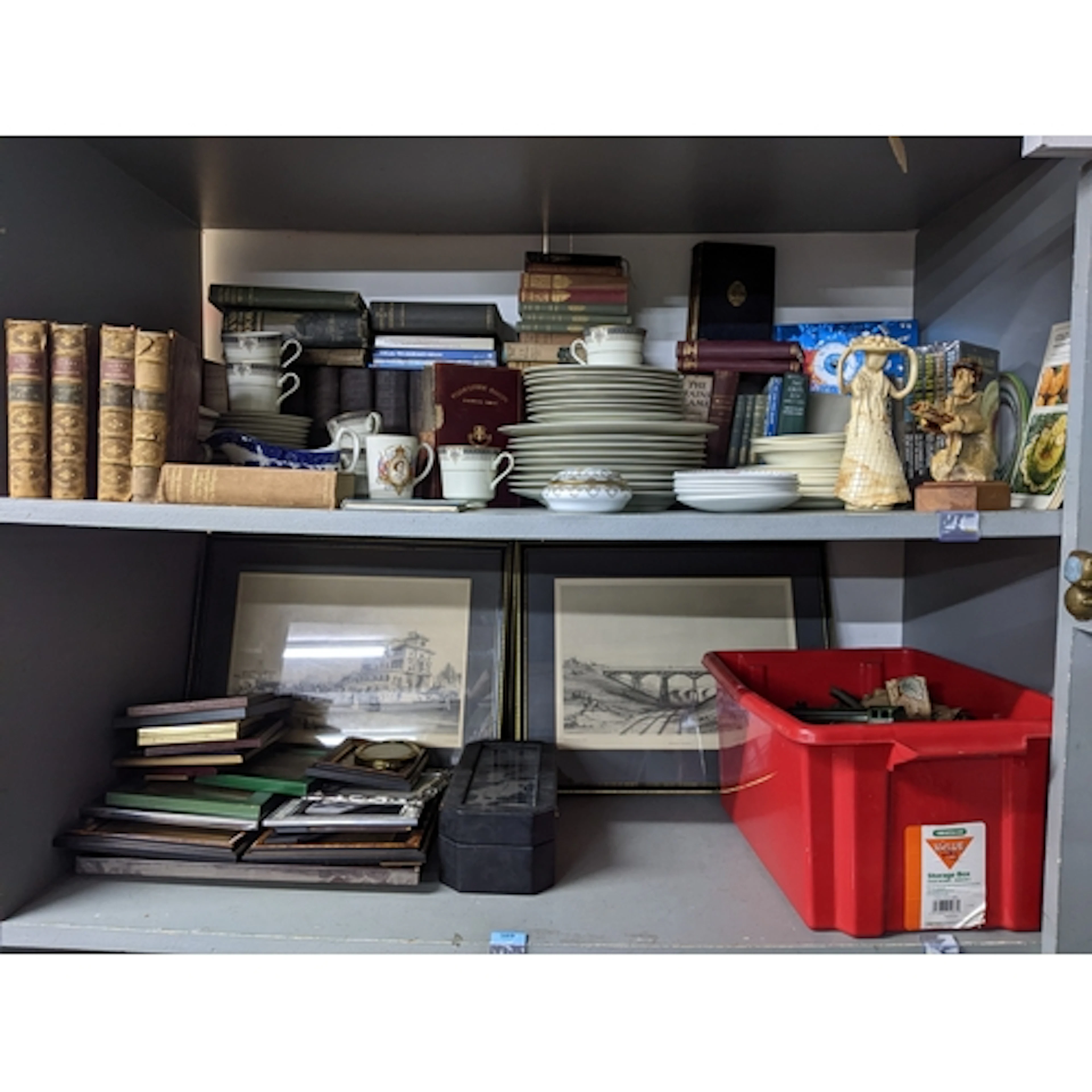 A mixed lot to include various pictures and picture frames, ...