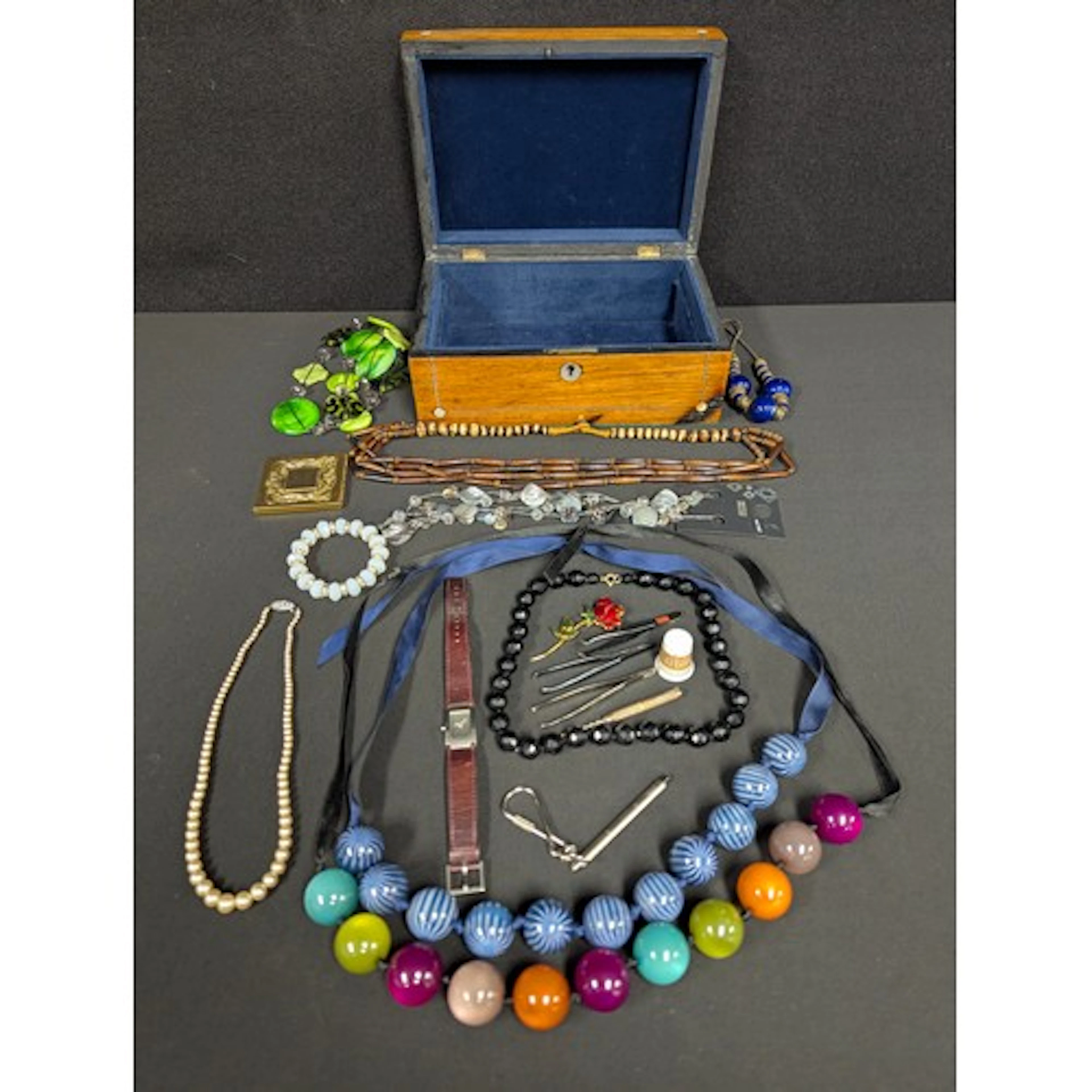 Jewellery - a pair of silver Art Nouveau style carnelian acc...