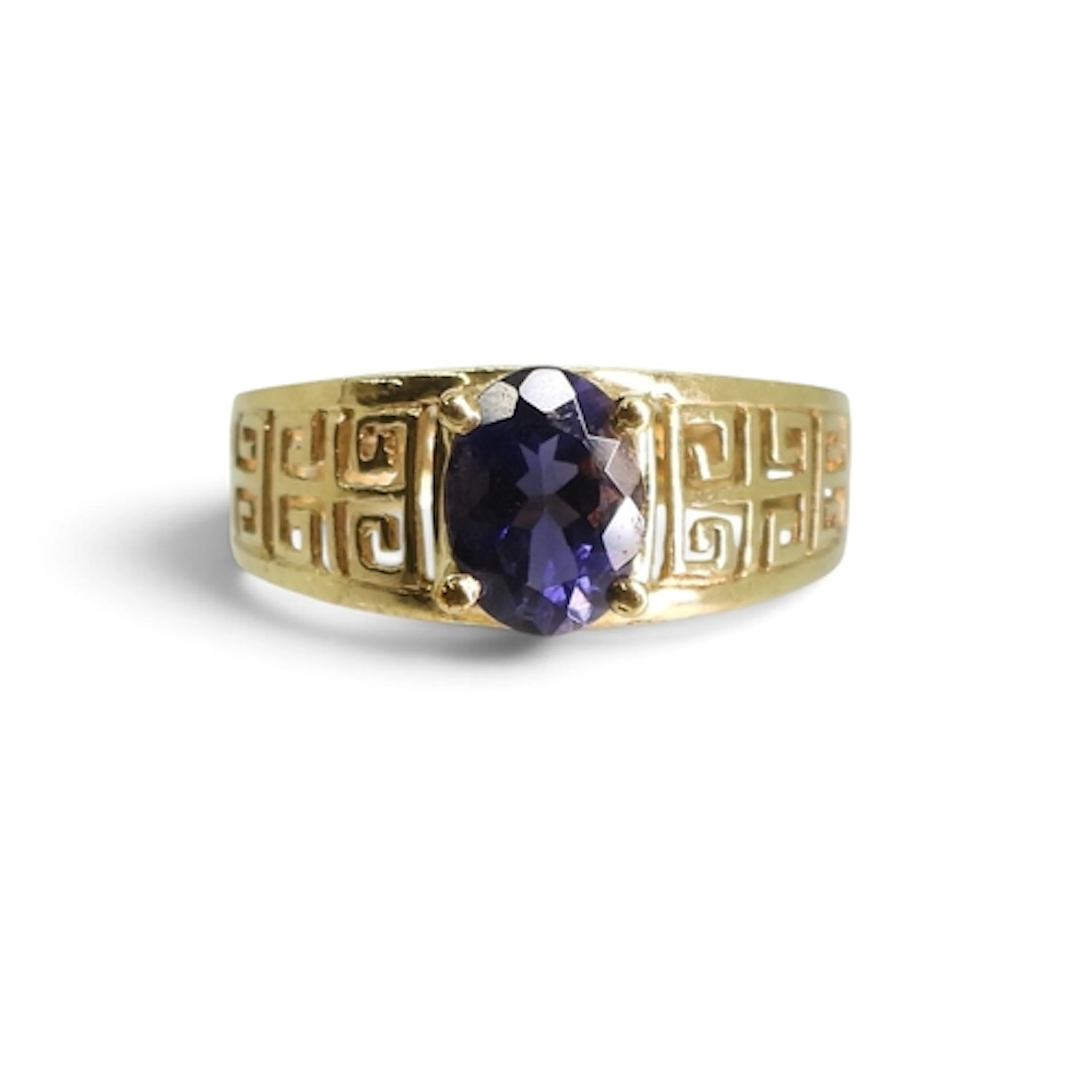 A GREEK KEY PATTERN RING made in yellow 9ct gold and set wit...